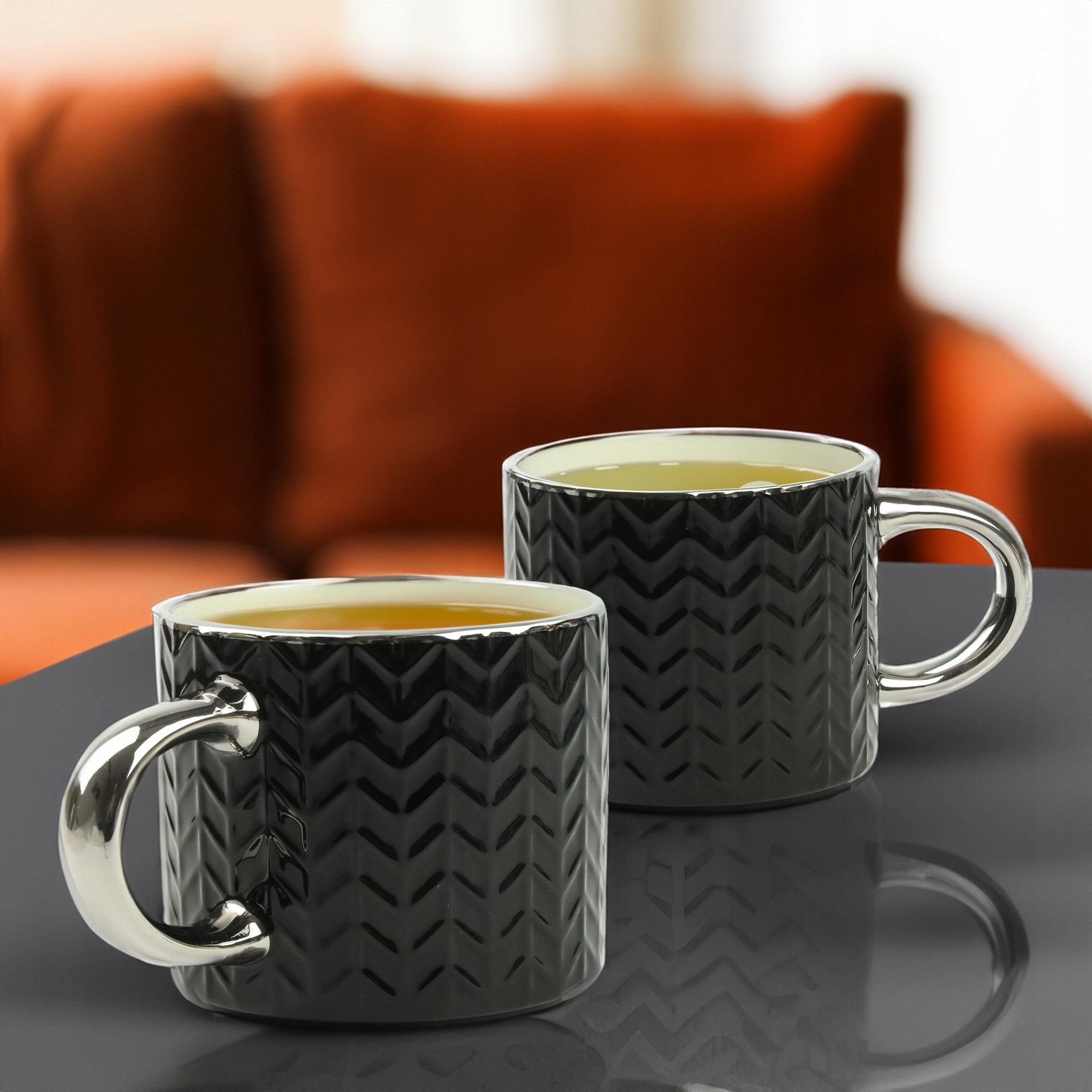 KUBEK PORCELANOWY DO KAWY HERBATY WZÓR SWETEREK 470ML ZE SREBRNYM UCHEM