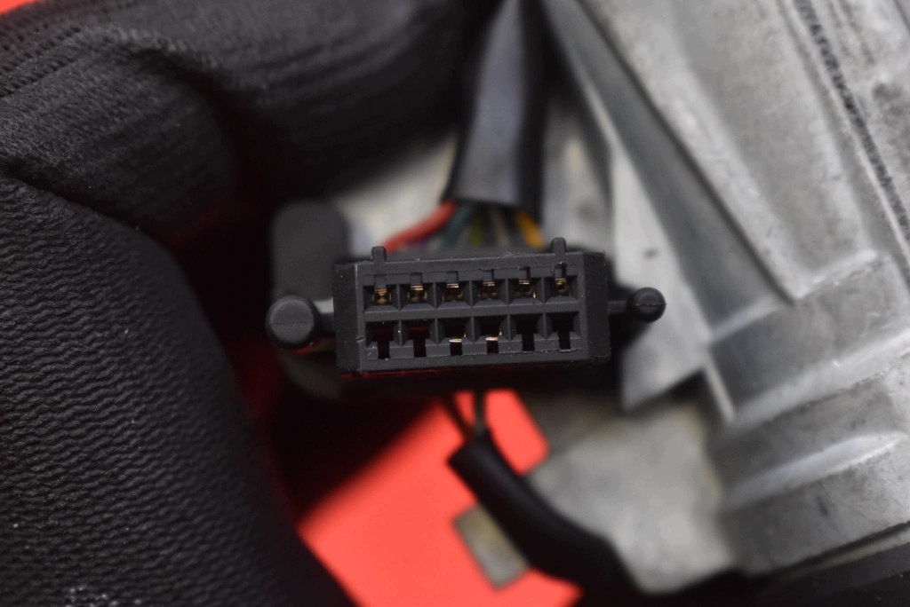 ignition key 1K0905851B VW JETTA 5 V 1.9 TDI 105 KM 05-11