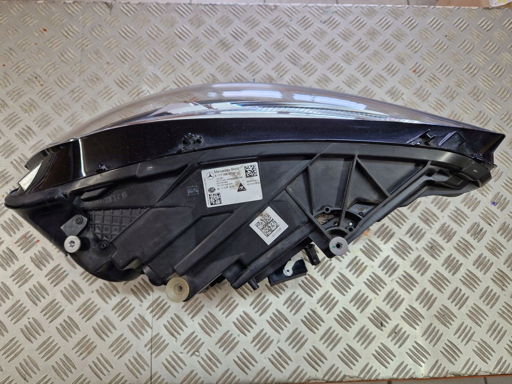 light left front FULL LED MERCEDES A-KLASA W177 2018R->