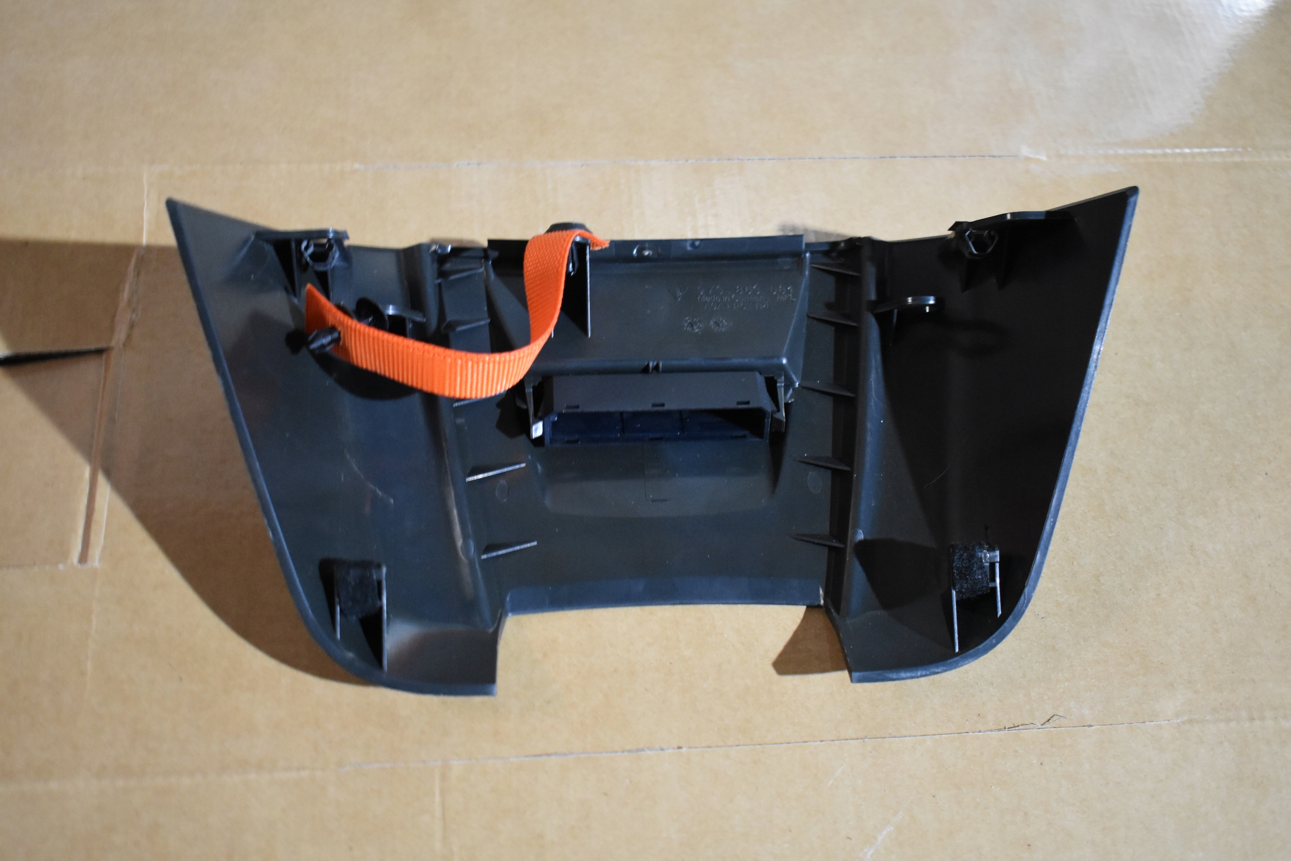 IDEALNE mirror inner PORSCHE CAYENNE 9Y COUPE 1