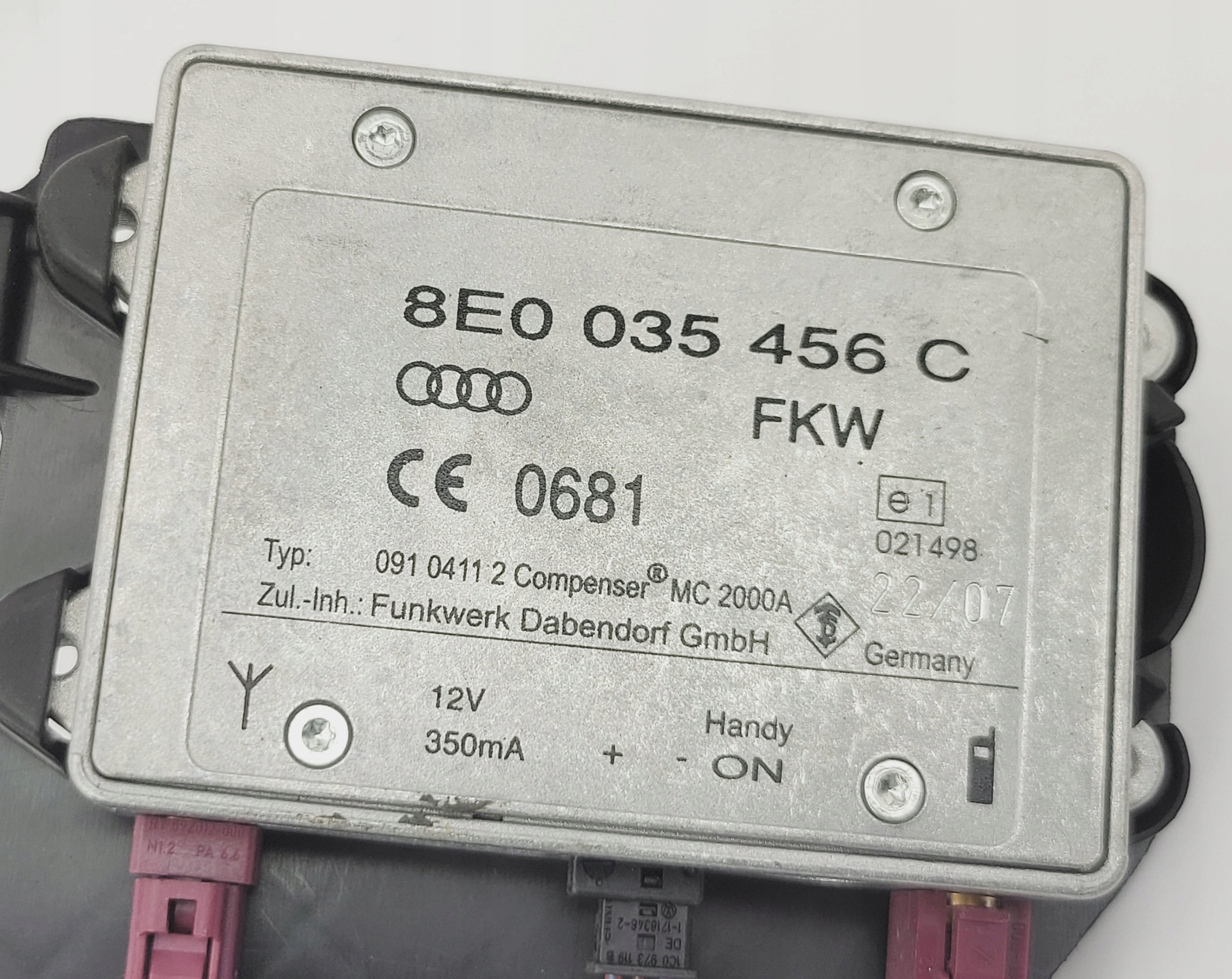 AUDI A6 C6 amplifier module aerial RADIA TELEFONU 8E0035456C