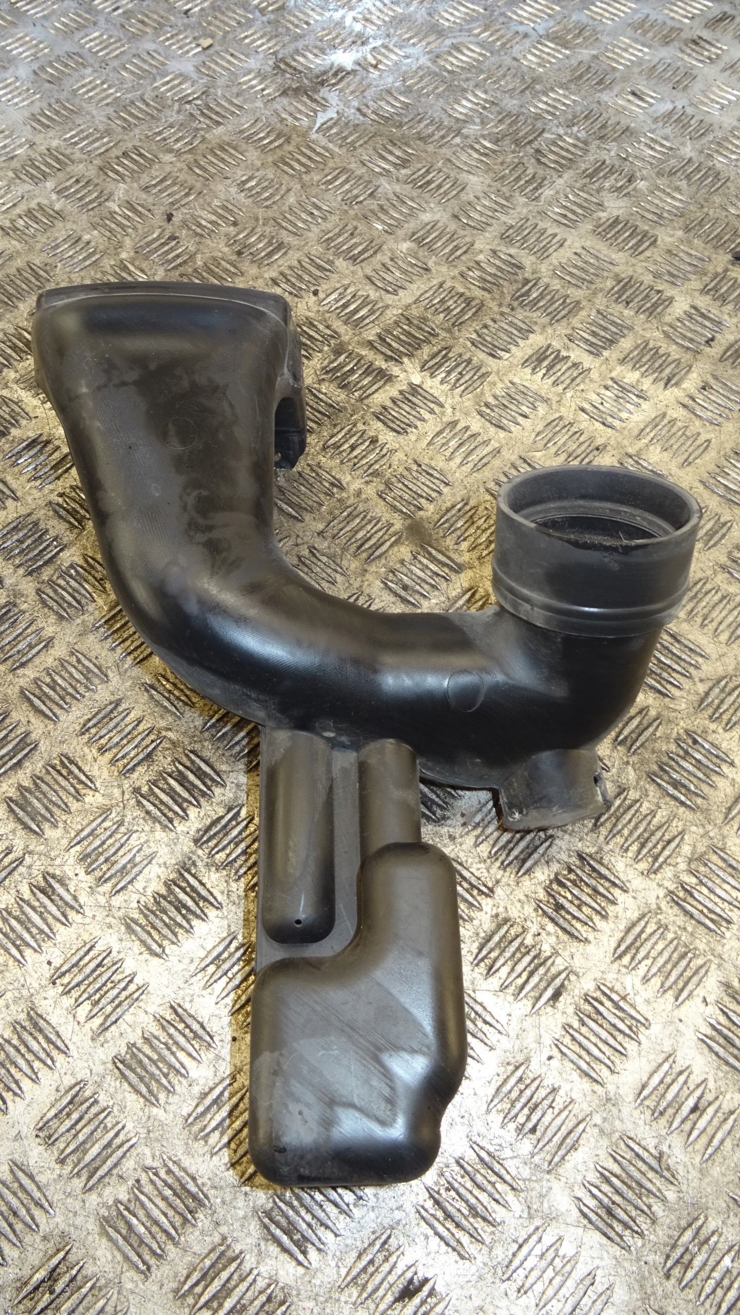 pipe DOLOTOWA SUZUKI GRAND VITARA II 2005-2014 NR M973