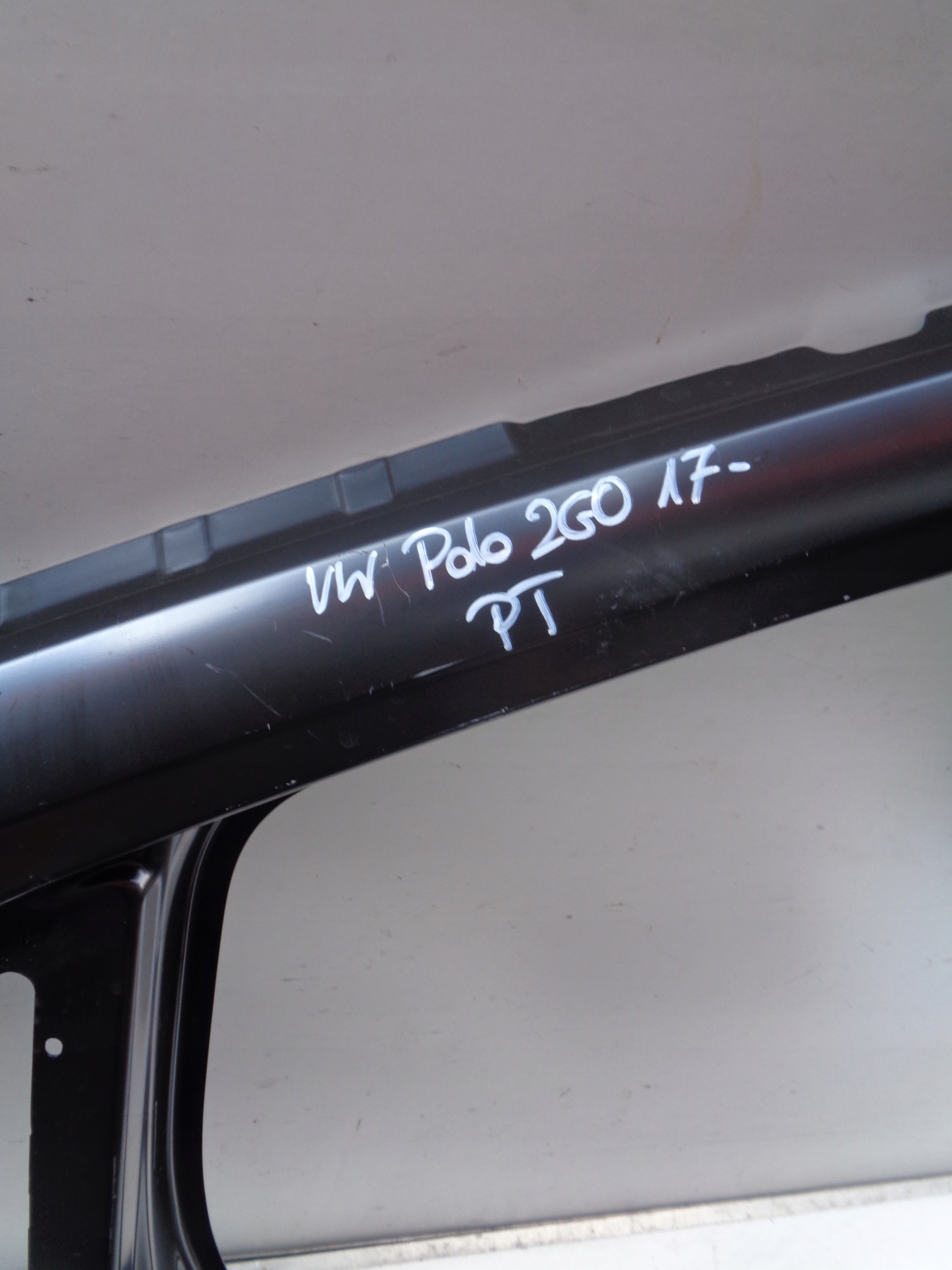 BŁOTNIK PRAWY TYLNY REPERATURKA VW POLO 2G 2G0 17- Typ samochodu Samochody osobowe