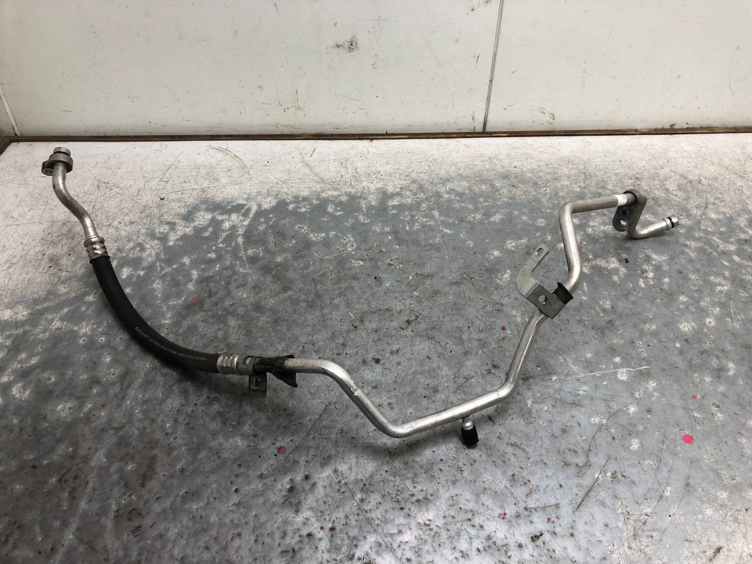 wiring of the air conditioning NISSAN VERSA 92480-1HK0A