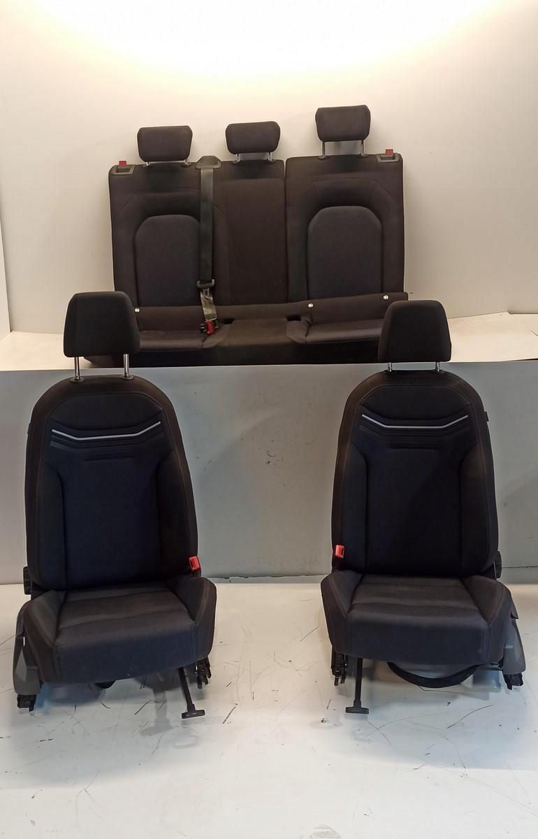 SEAT ARONA СИДЕНЬЯ СИДЕНИЕ 2022