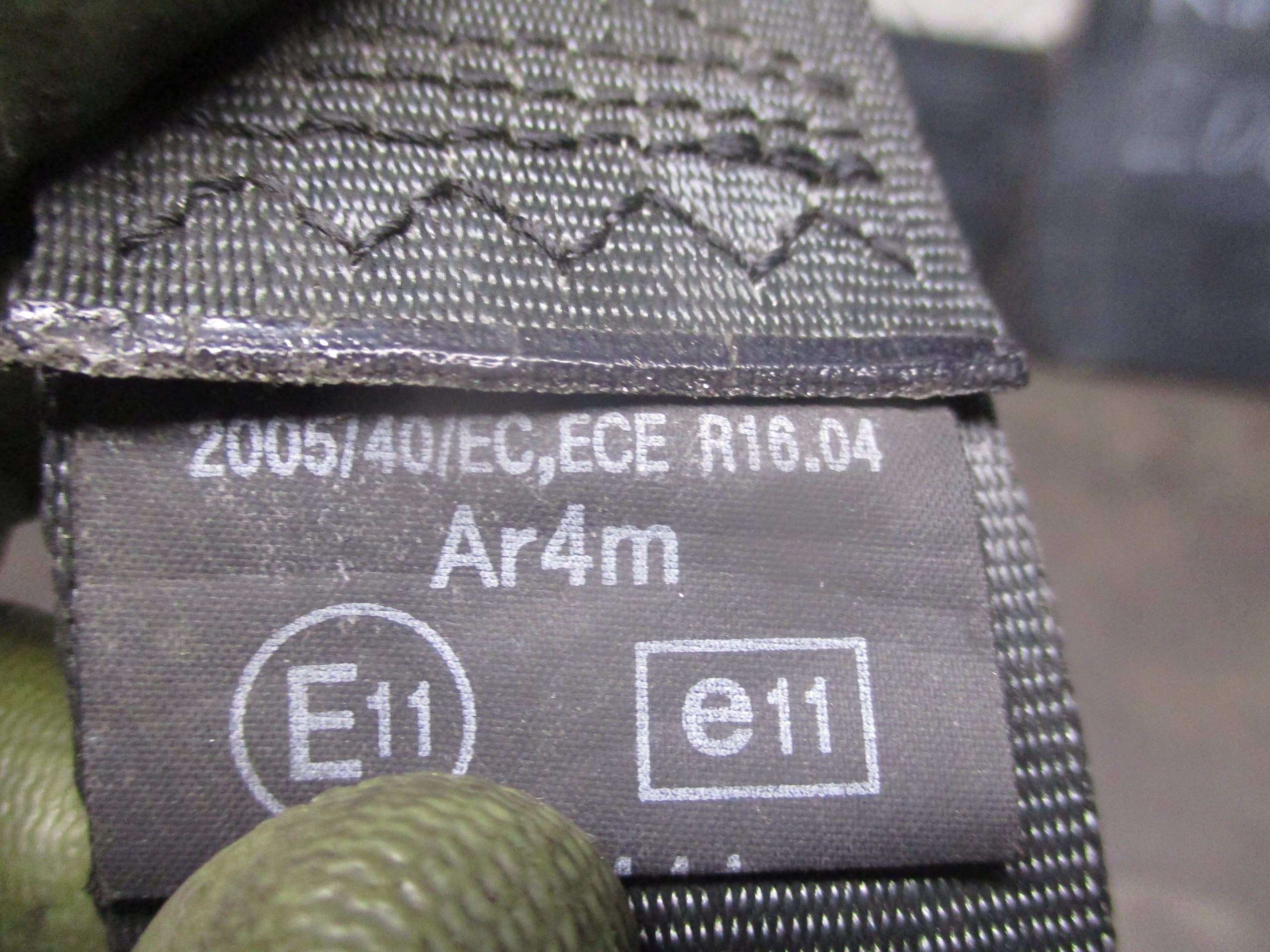 ремень безопасности kia CEED II 1.4 b 16 V 06-09 r.