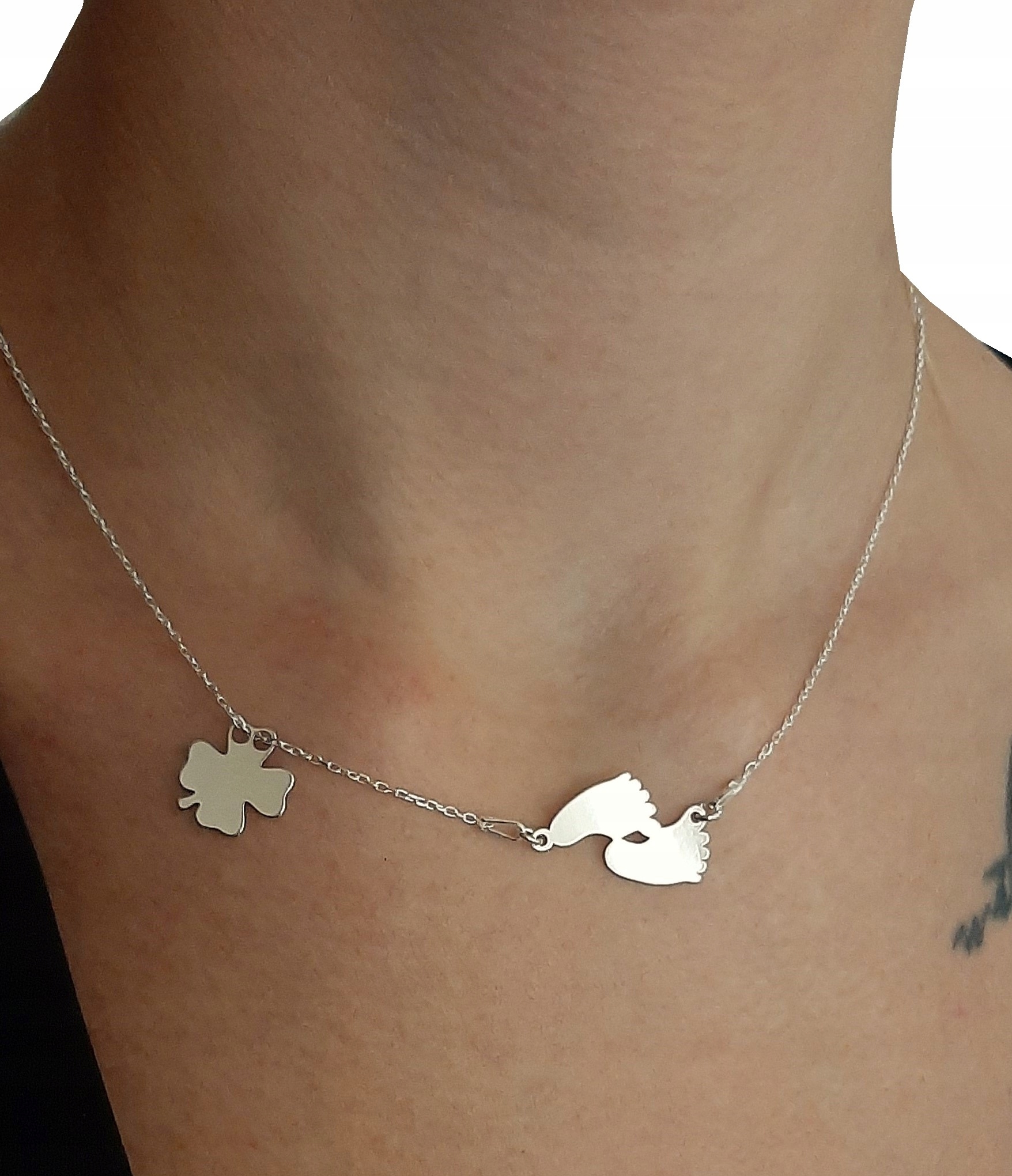 

Naszyjnik stópki koniczynka Grawer srebro 925