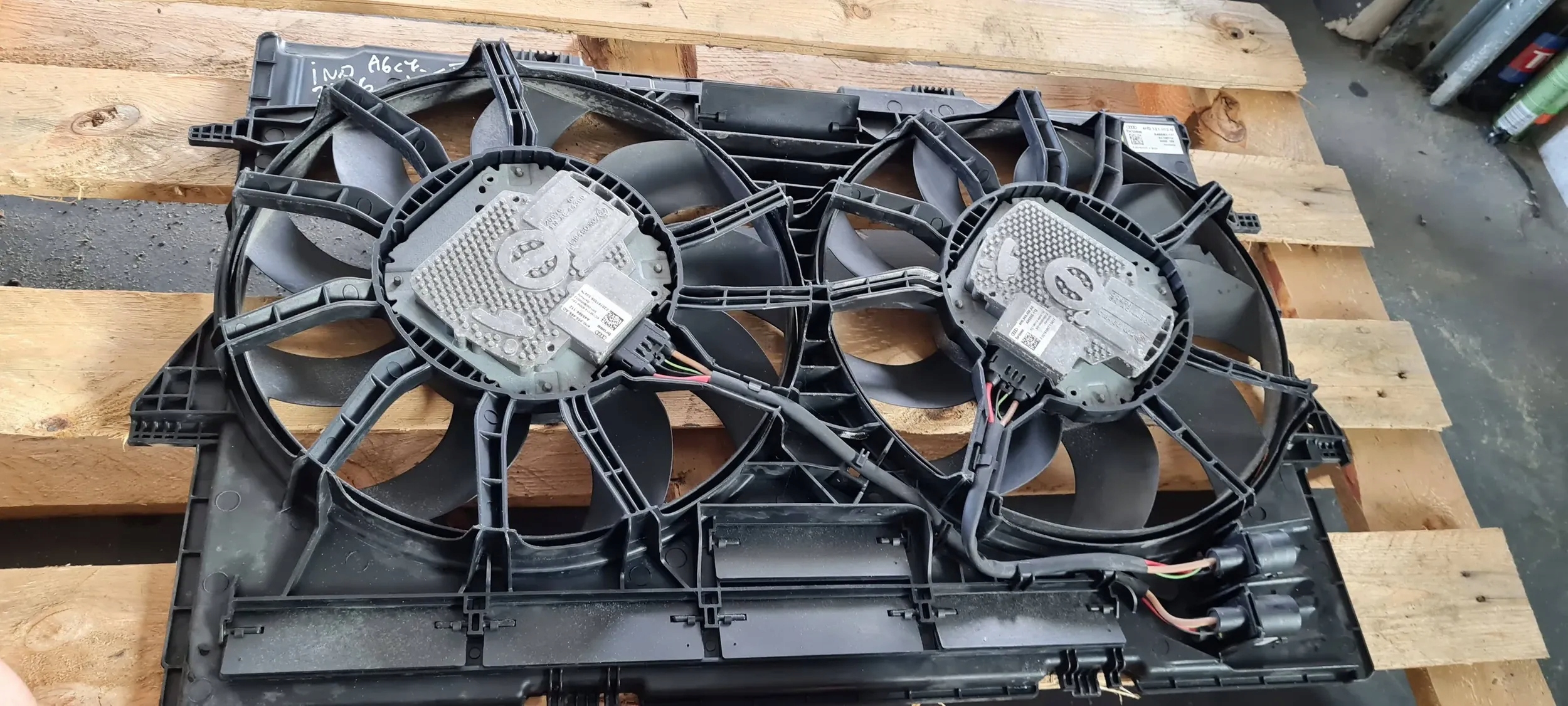 A6 C7g РЕСТАЙЛІНГ ВЕНТИЛЯТОРИ РАДІАТОРА МОДУЛІ 3.0 TFSIh0121003n S4 B8 S5 Sq5