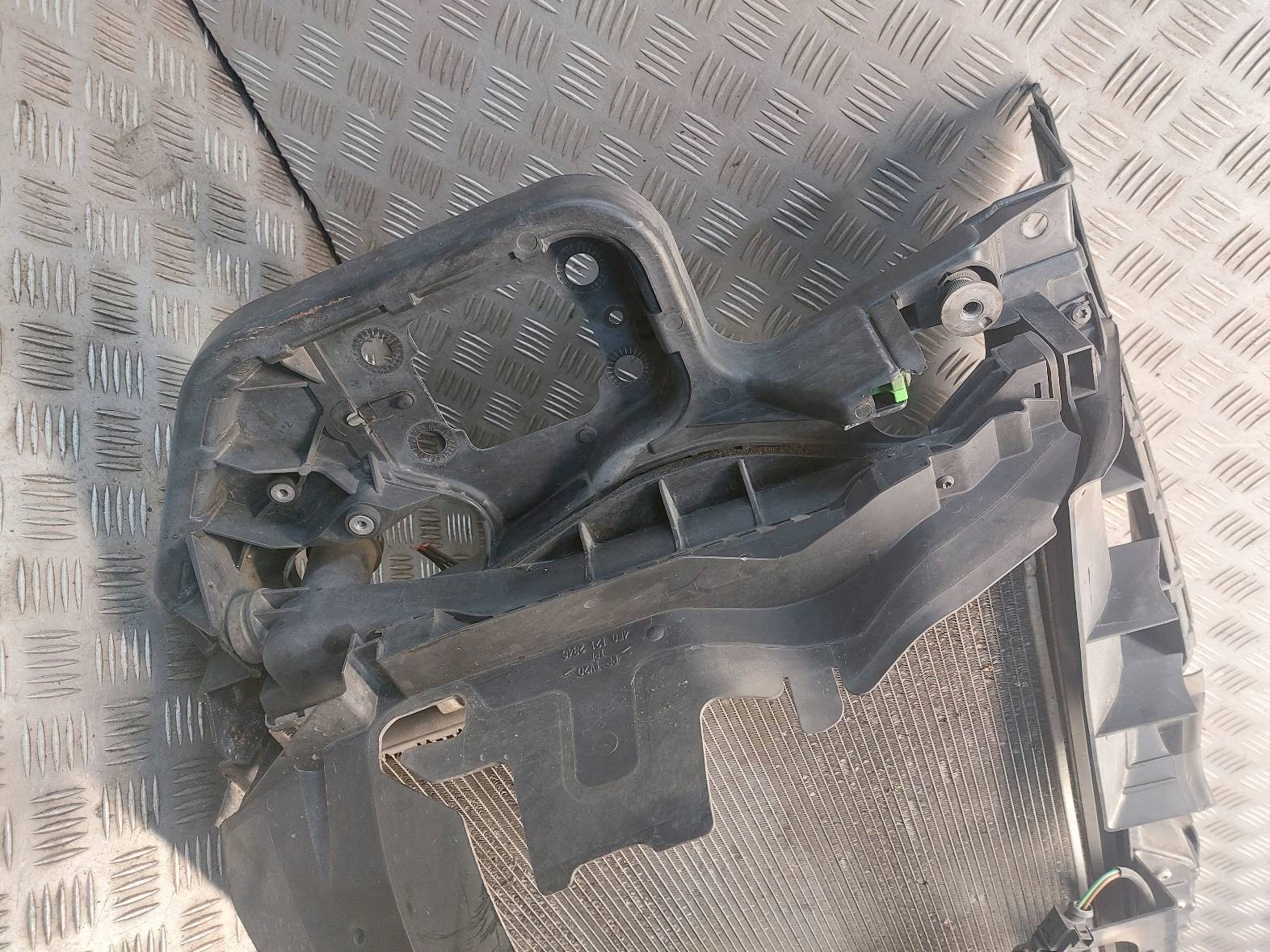 support panel for radiators pillar iron + KOMPLET of radiators AUDI A6 C6 2.4 V6