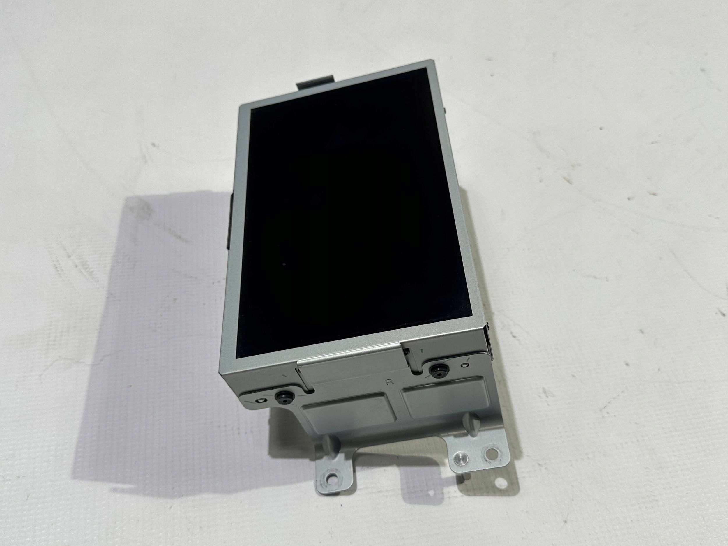 display monitor ekran radia navigation devices Lincoln Continental 2017+
