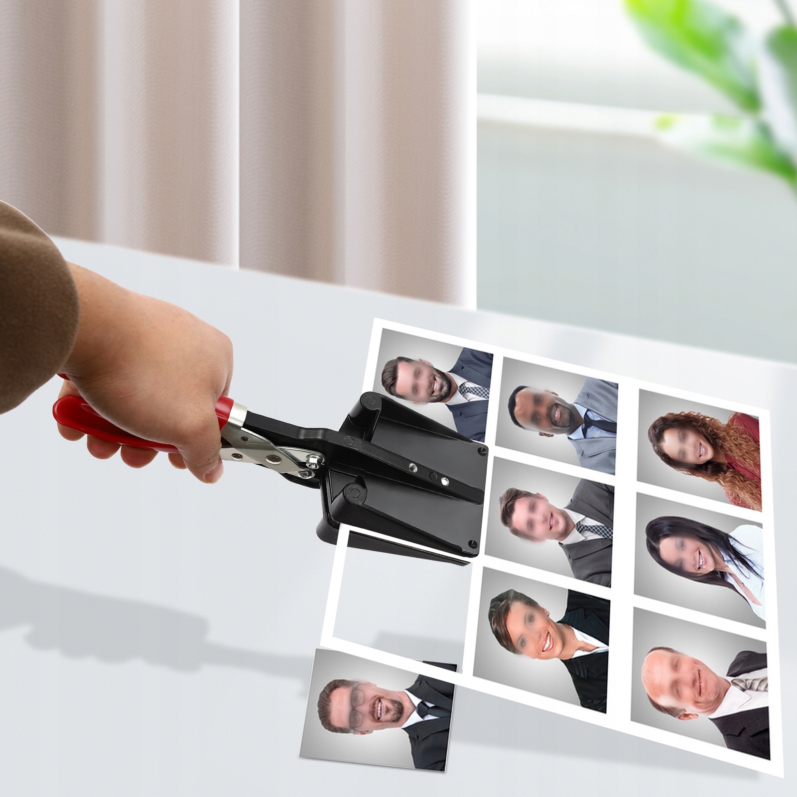 WYCINARKA GILOTYNA ZDJĘĆ 3.5*4.5CM DOWODU PASZPORTU EAN (GTIN) 5903949541977