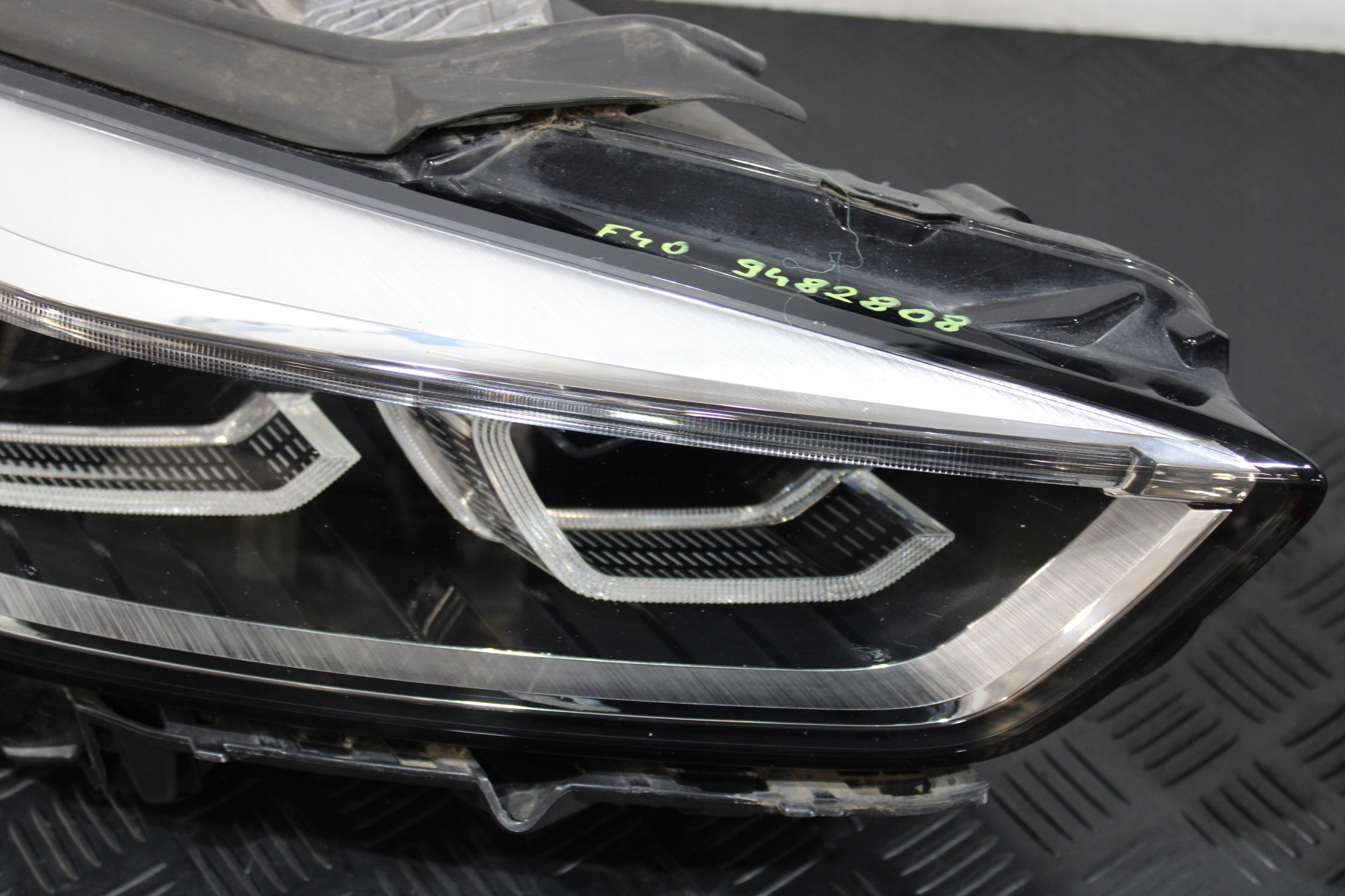 lights front LED 9482808 9482807 BMW 1 F40