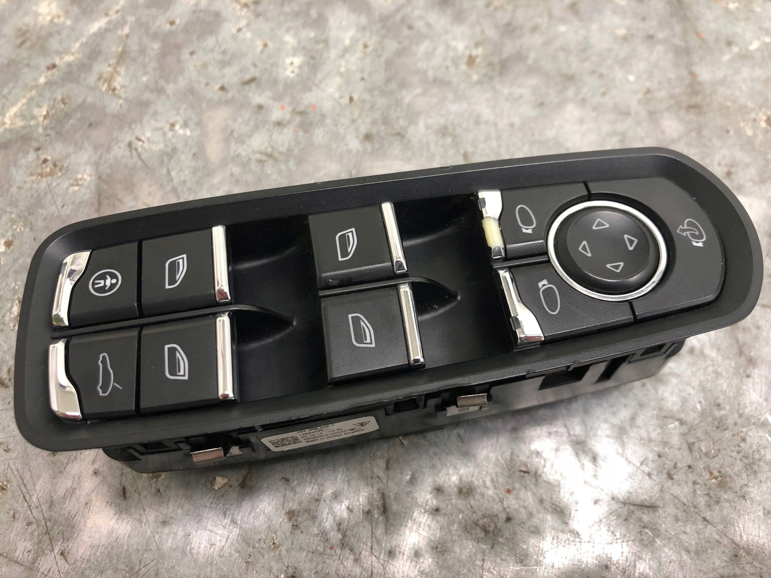 window control switch left front PORSCHE PANAMERA 970 7PP959858K