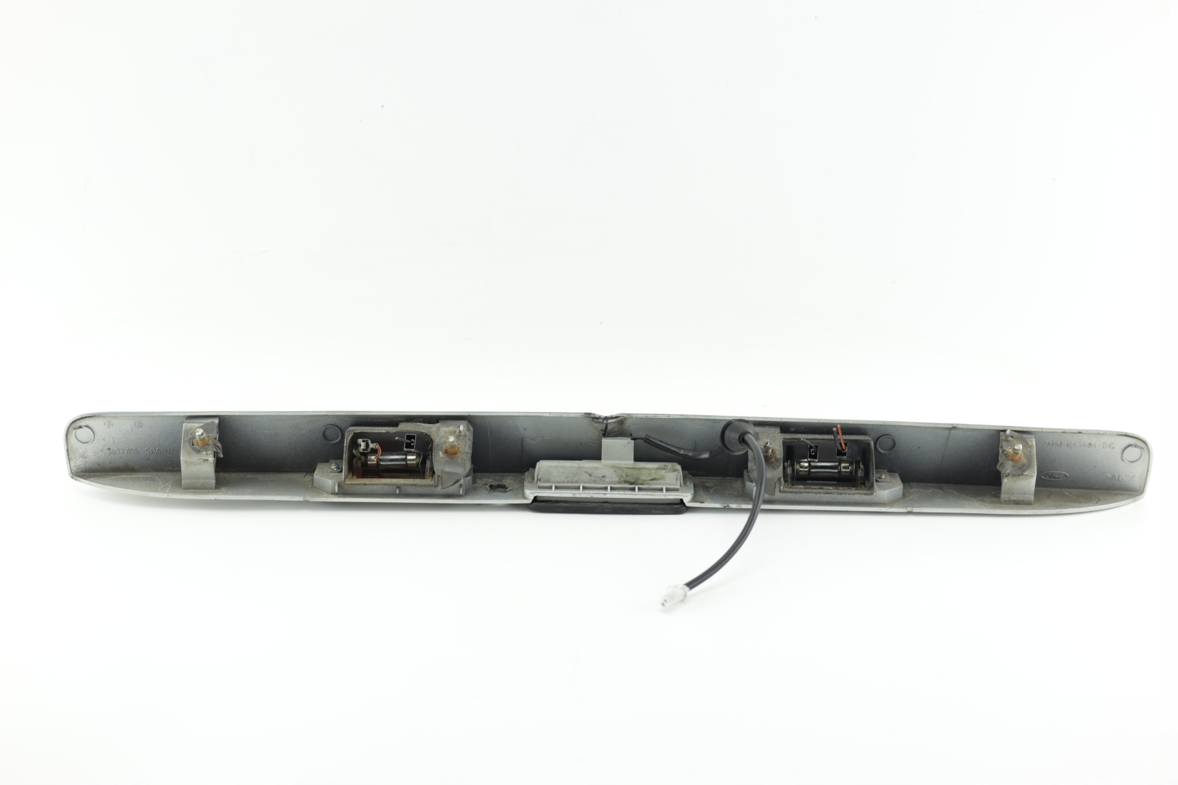 BLENDA KLAPY BAGAŻNIKA FORD C-MAX (2003-2006) 3M51-R43404-BG Typ samochodu Samochody osobowe