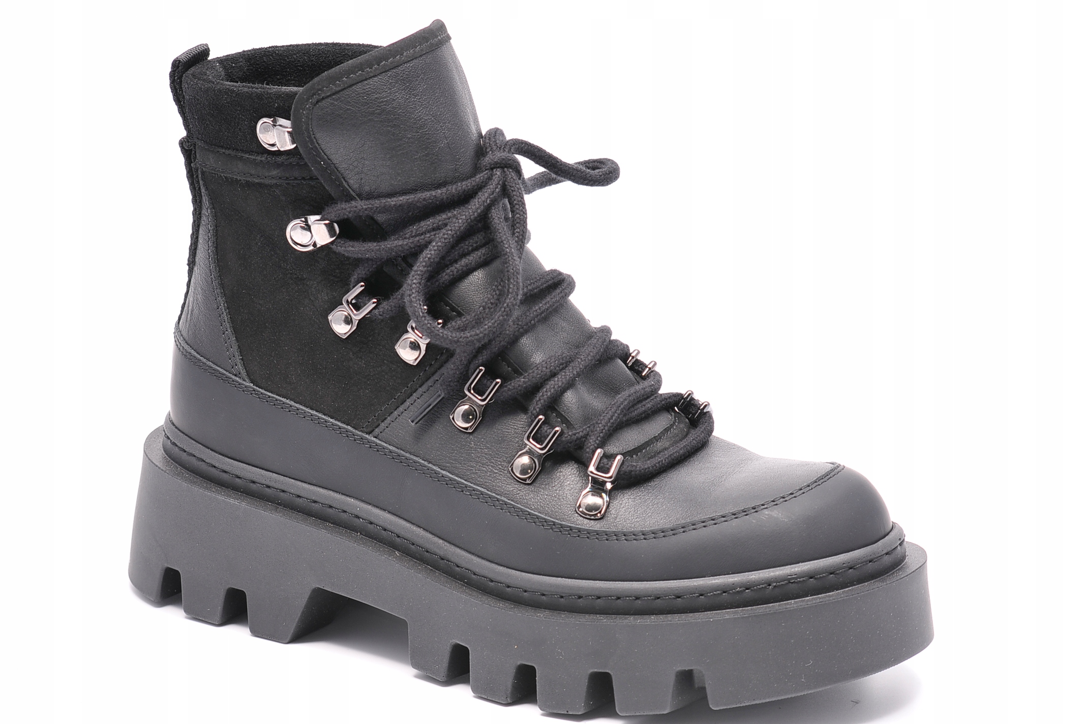 Černé Kotníkové Boty Nessi 24688, Velikost 36