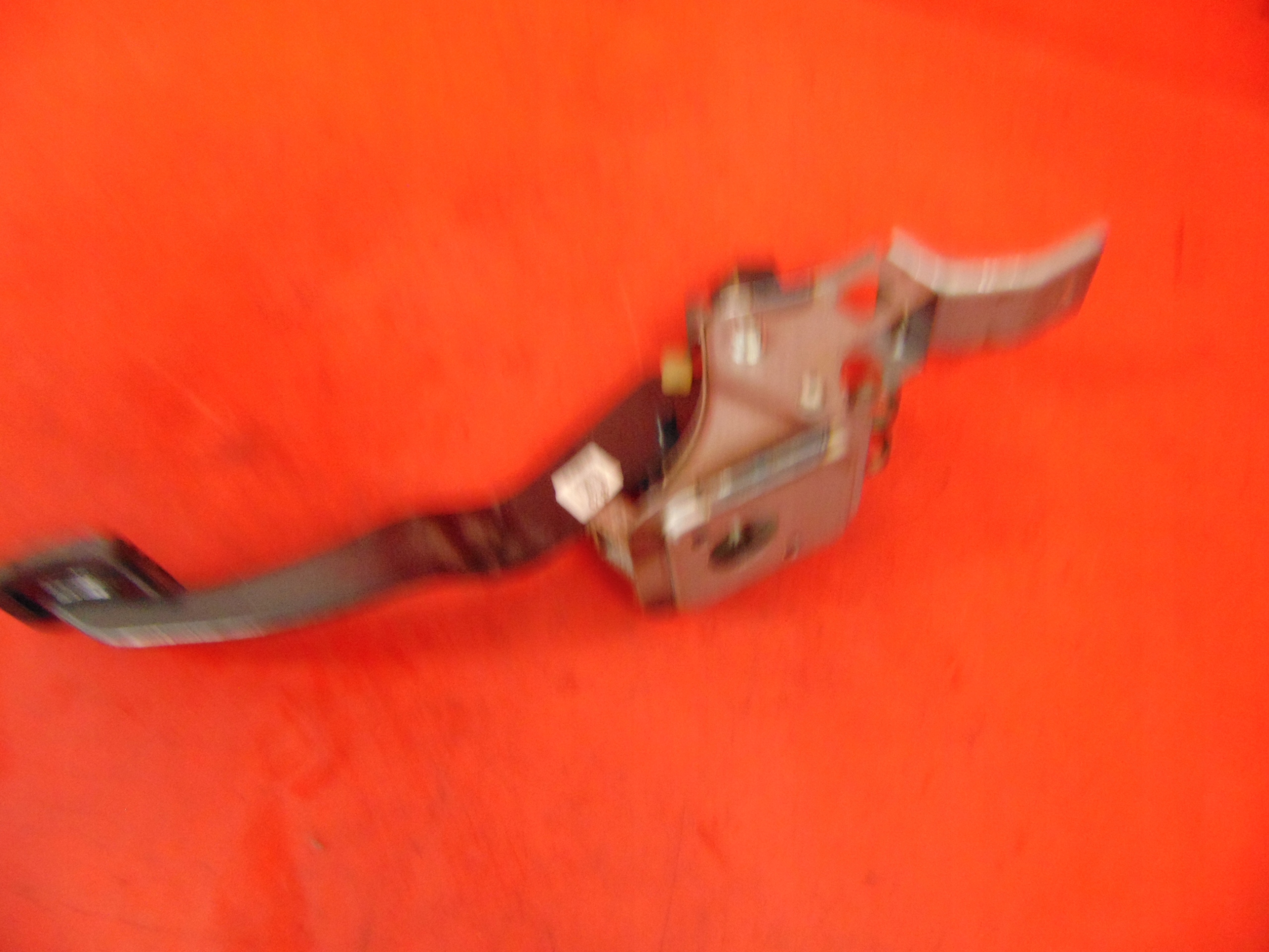 KIA VENGA YN 09- PEDAL KOČNICE EU