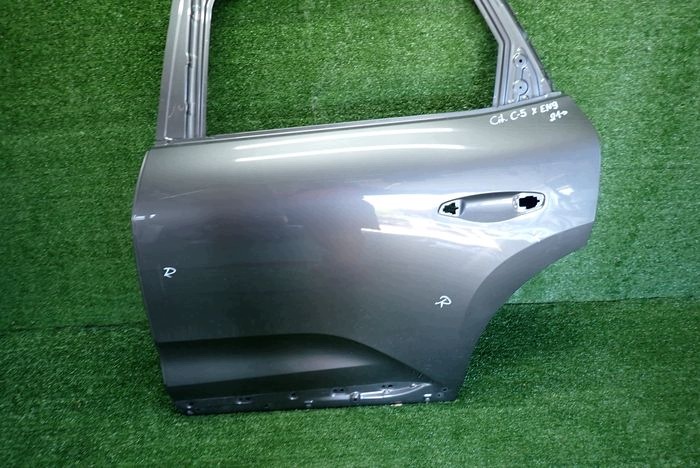 MAZDA CX-5 CX5 X 21- door left rear. rear part
