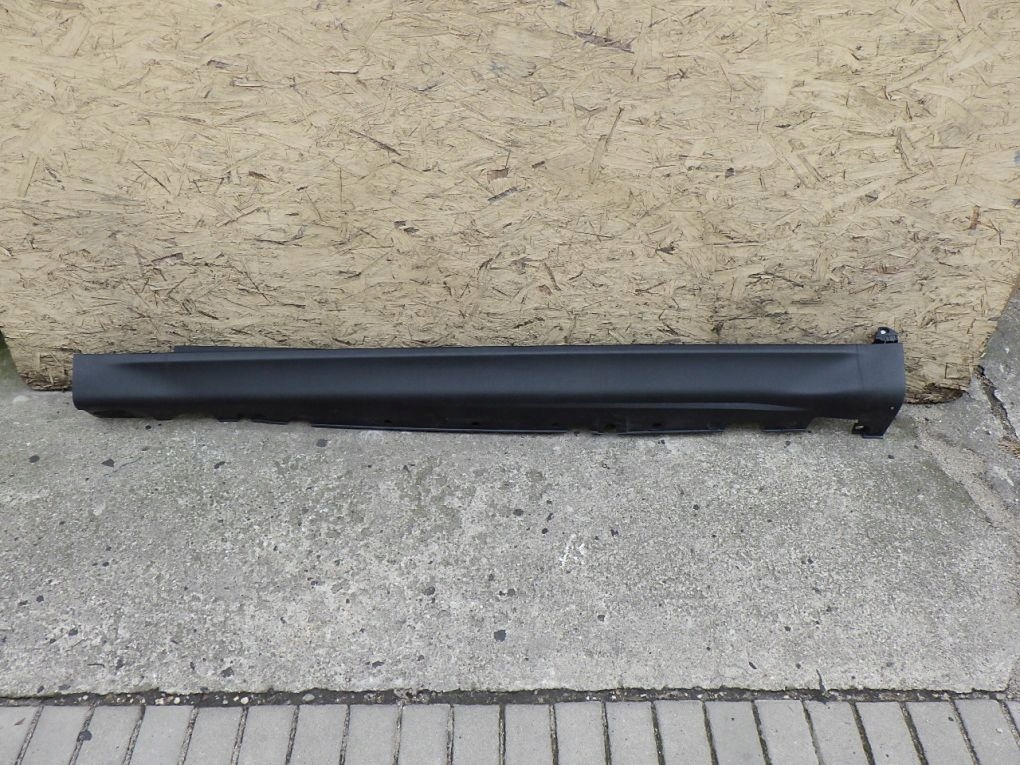 BMW X5 E70 06- threshold cap right left support