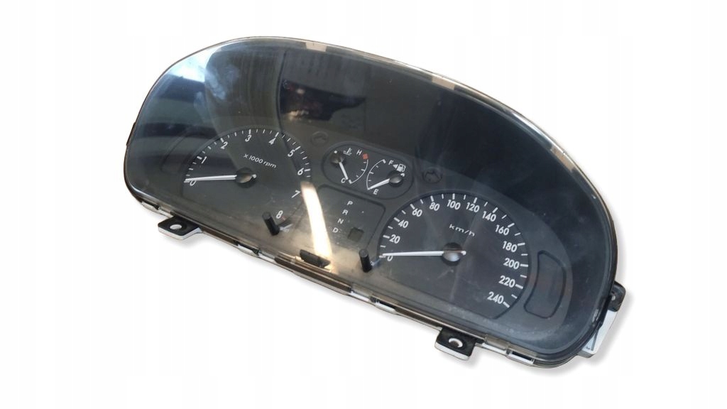 dials KIA MAGNETIS EX 2.5 petrol