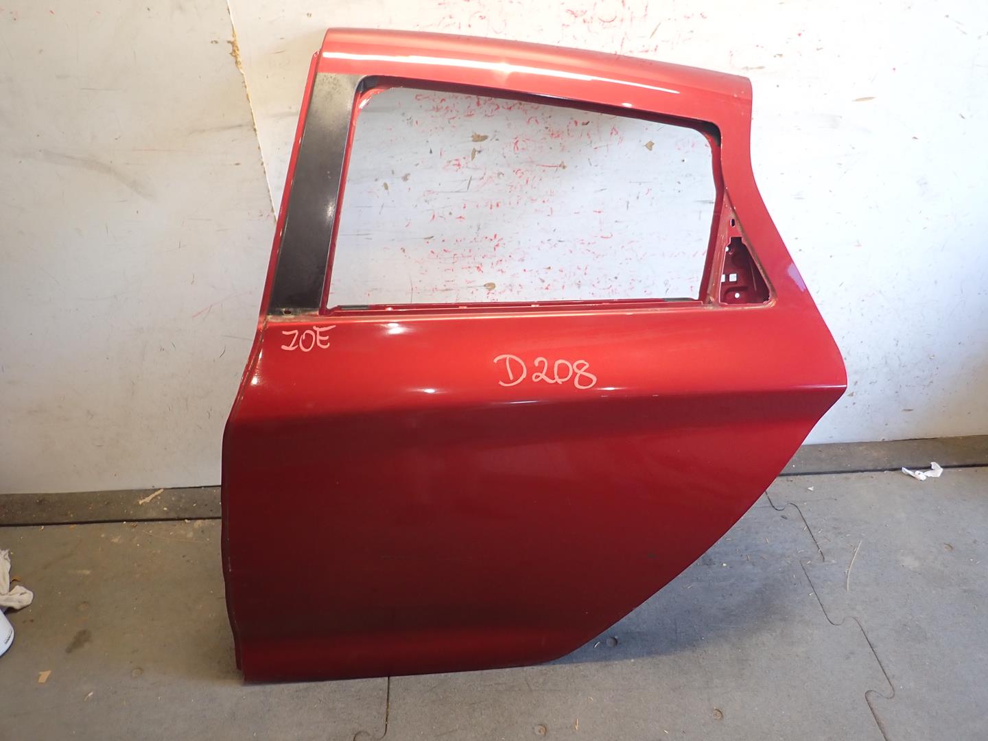 door rear part rear. left RENAULT ZOE 2012- 8211397120