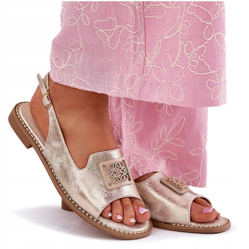 Dámské Elegantní Ploché Sandály S Ozdobným Podpatkem S.barski KV51-082 Zlaté 36