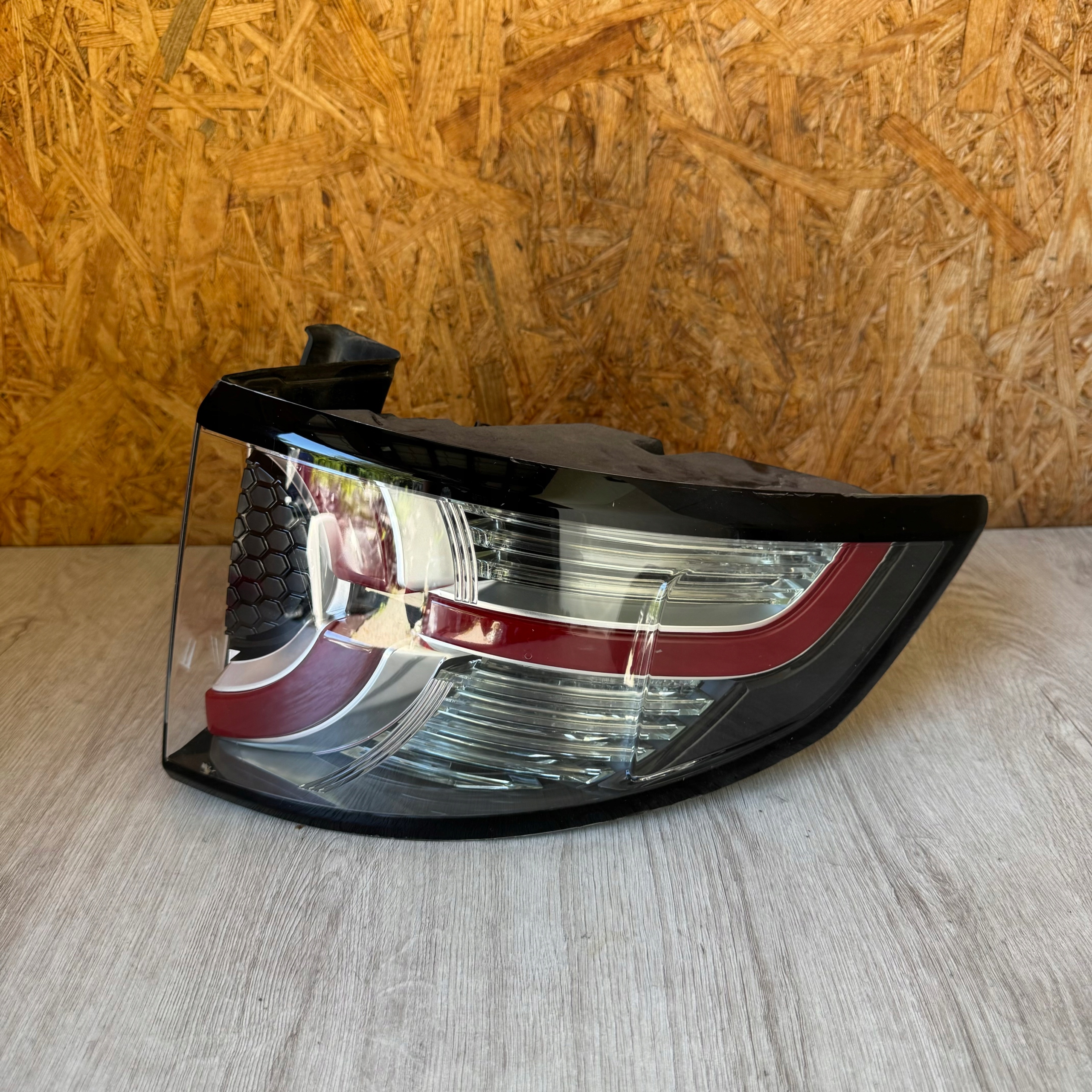 Land Rover Discovery LA Rückleuchte Rearlamp - Thumbnail 1