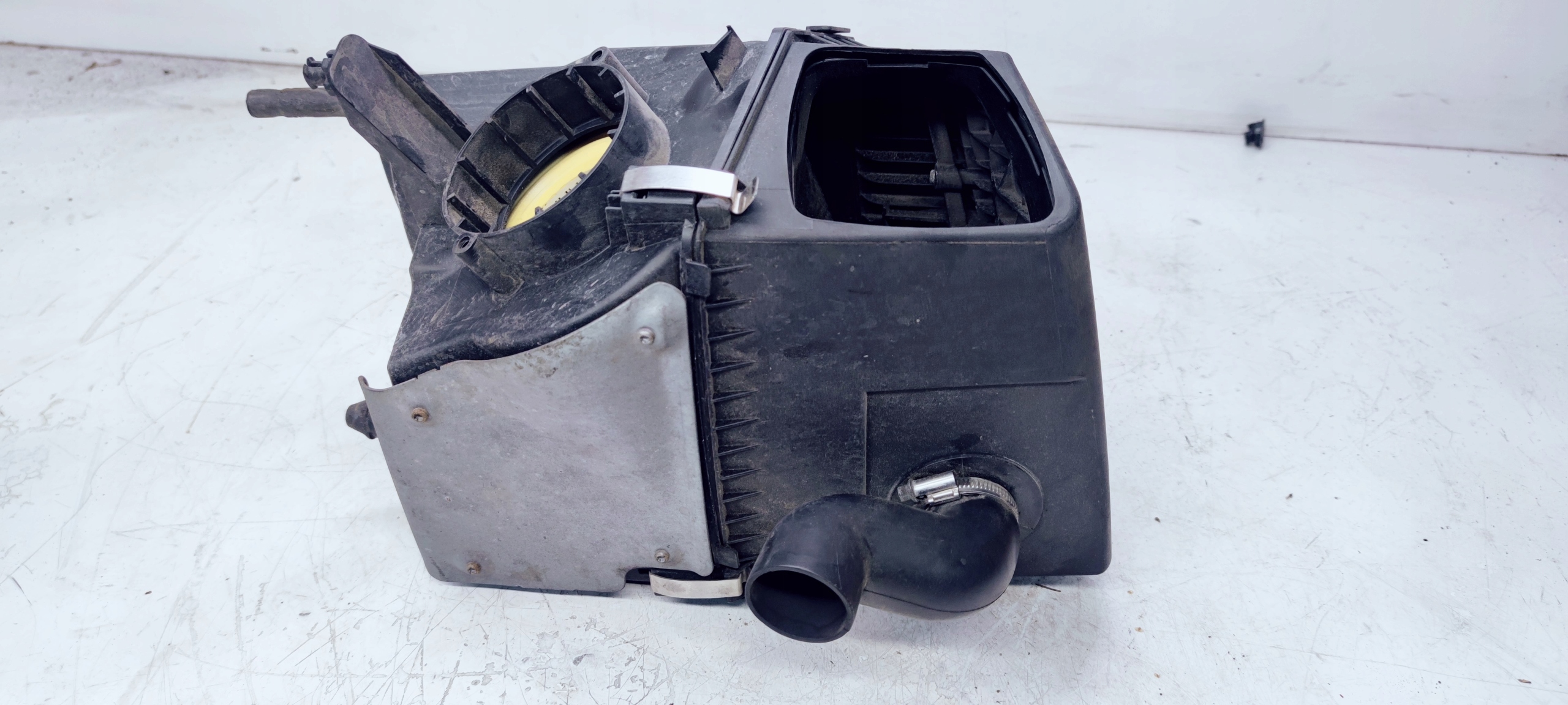 GEHÄUSE FILTER LUFT AUDI A6 C6 4F0133835M