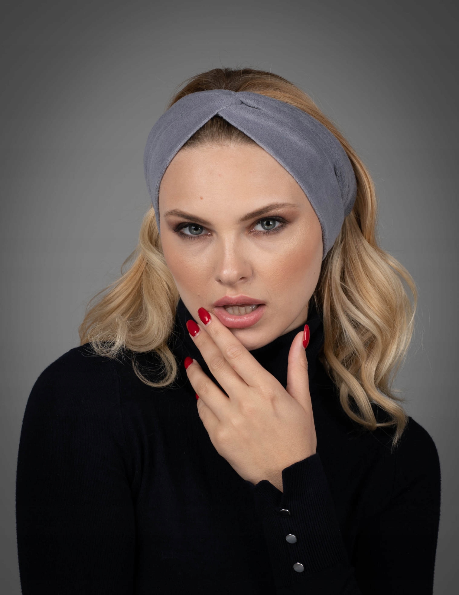 OPASKA PRZEPLATANA WELUR CIEPŁA Cechy dodatkowe brak