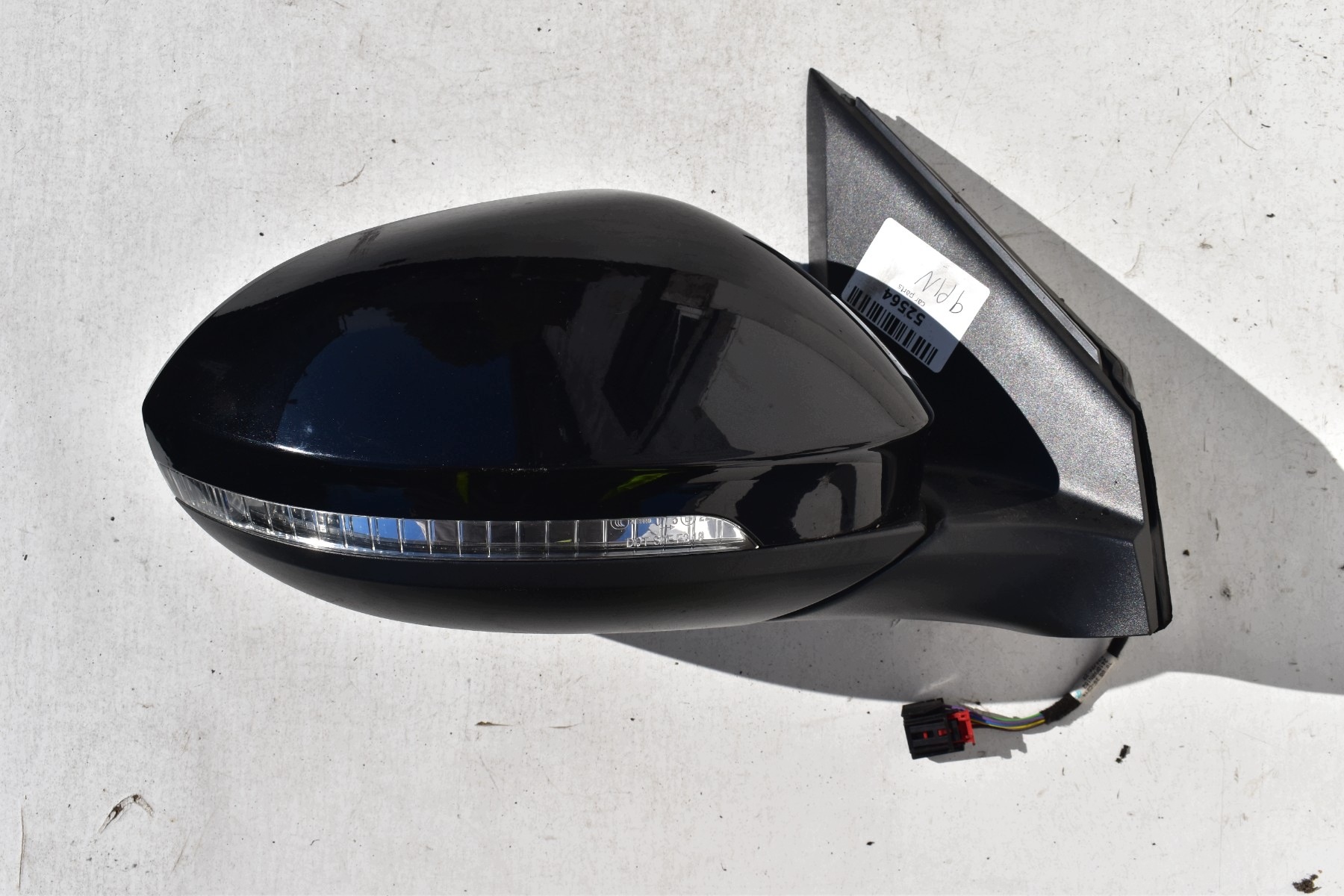mirror right 9PIN VW T-ROC 2017-2025 code lakieru: LR7H 041630 UK