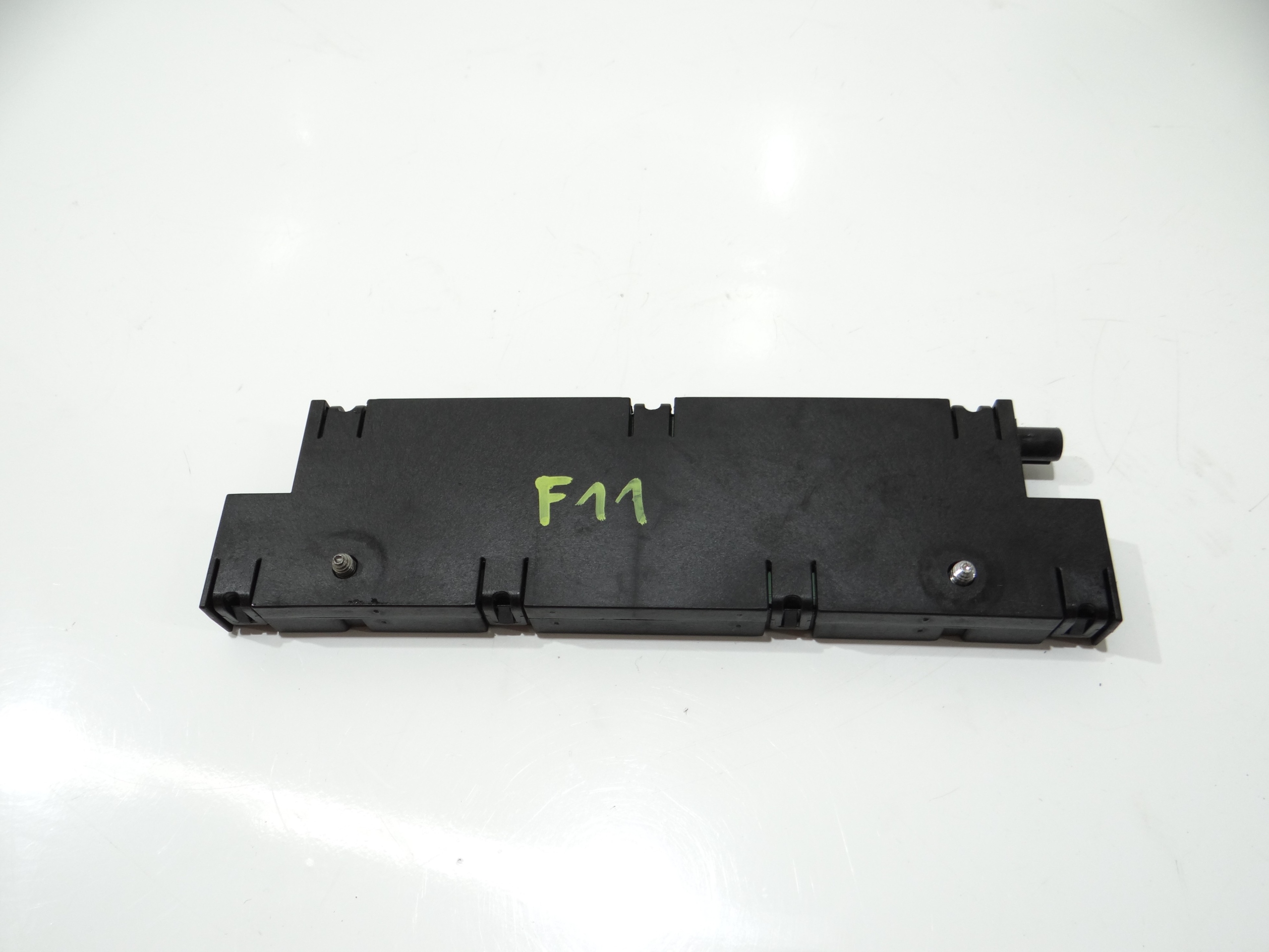 antenna amplifier DIVERSITY BMW F11 9266639