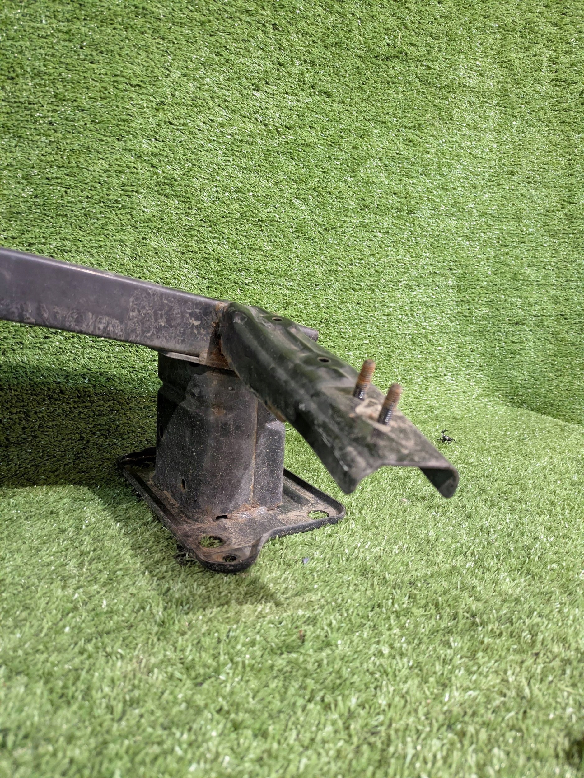 bumper support of the front front KIA CEED III NR.519