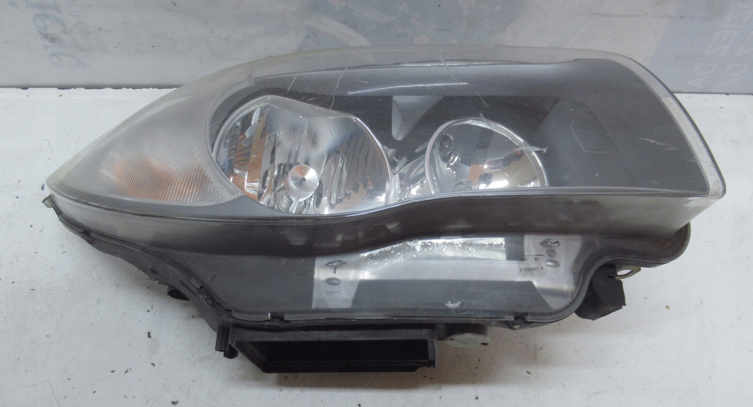 BMW E87 light right front 7193388 EUROPA