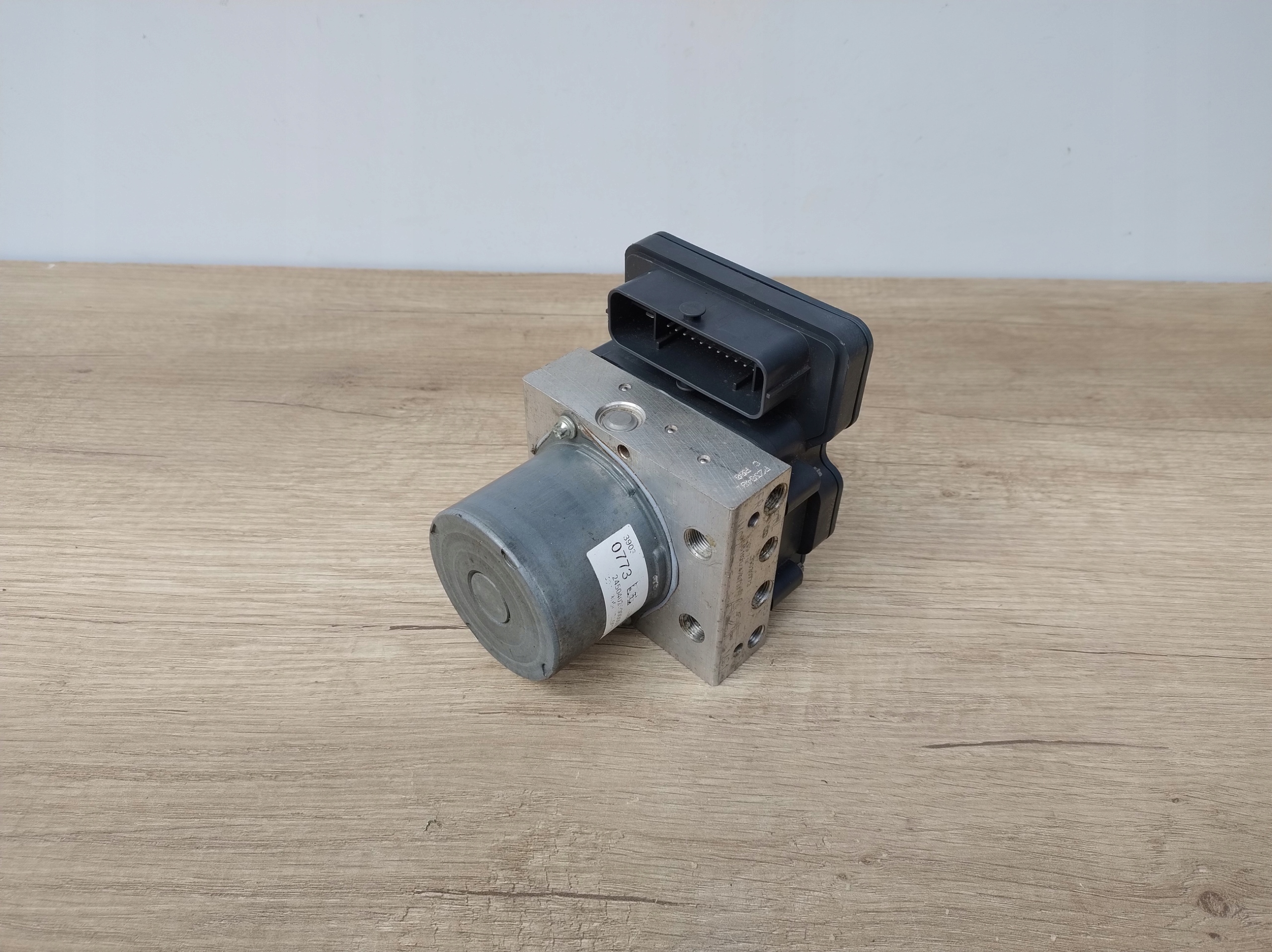 SERVOFRENO ABS ESP OPEL ASTRA 5 V K 39030773 K109/117