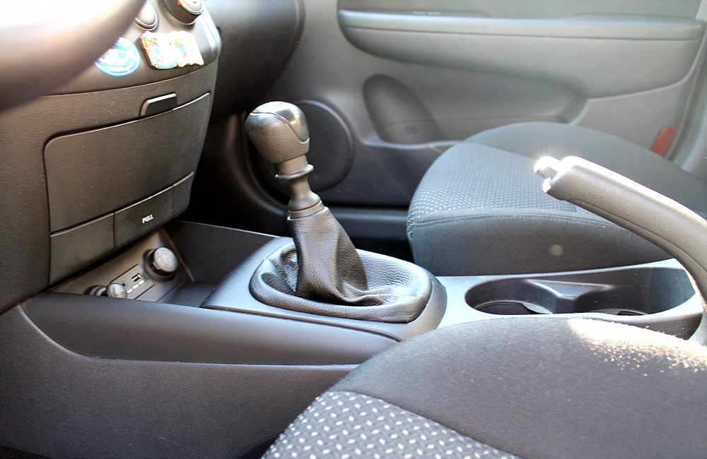 

Hyundai i30 (07-12r) mieszek zmiany biegów