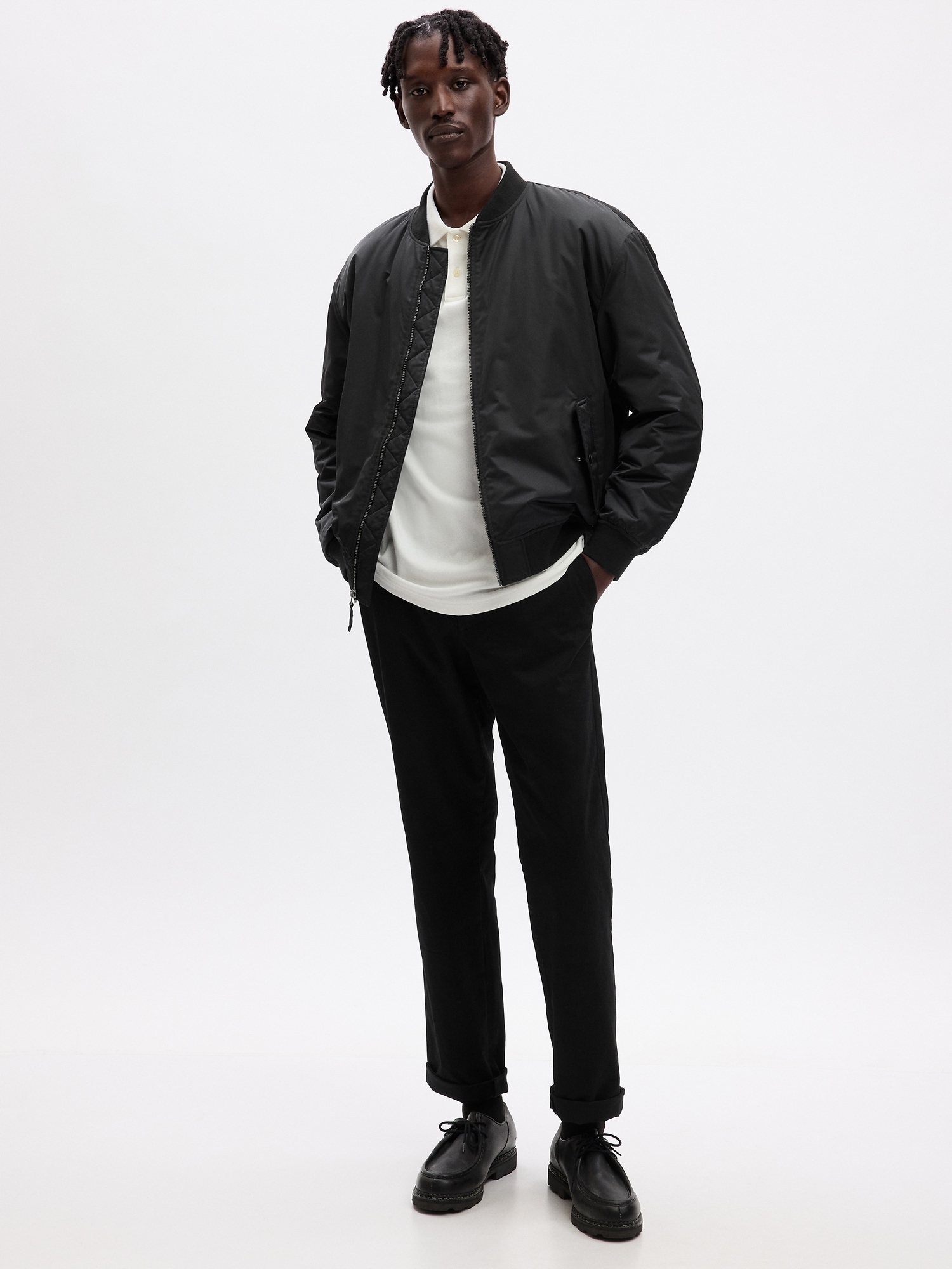 Gap Kalhoty modern khakis in straight fit with Flex