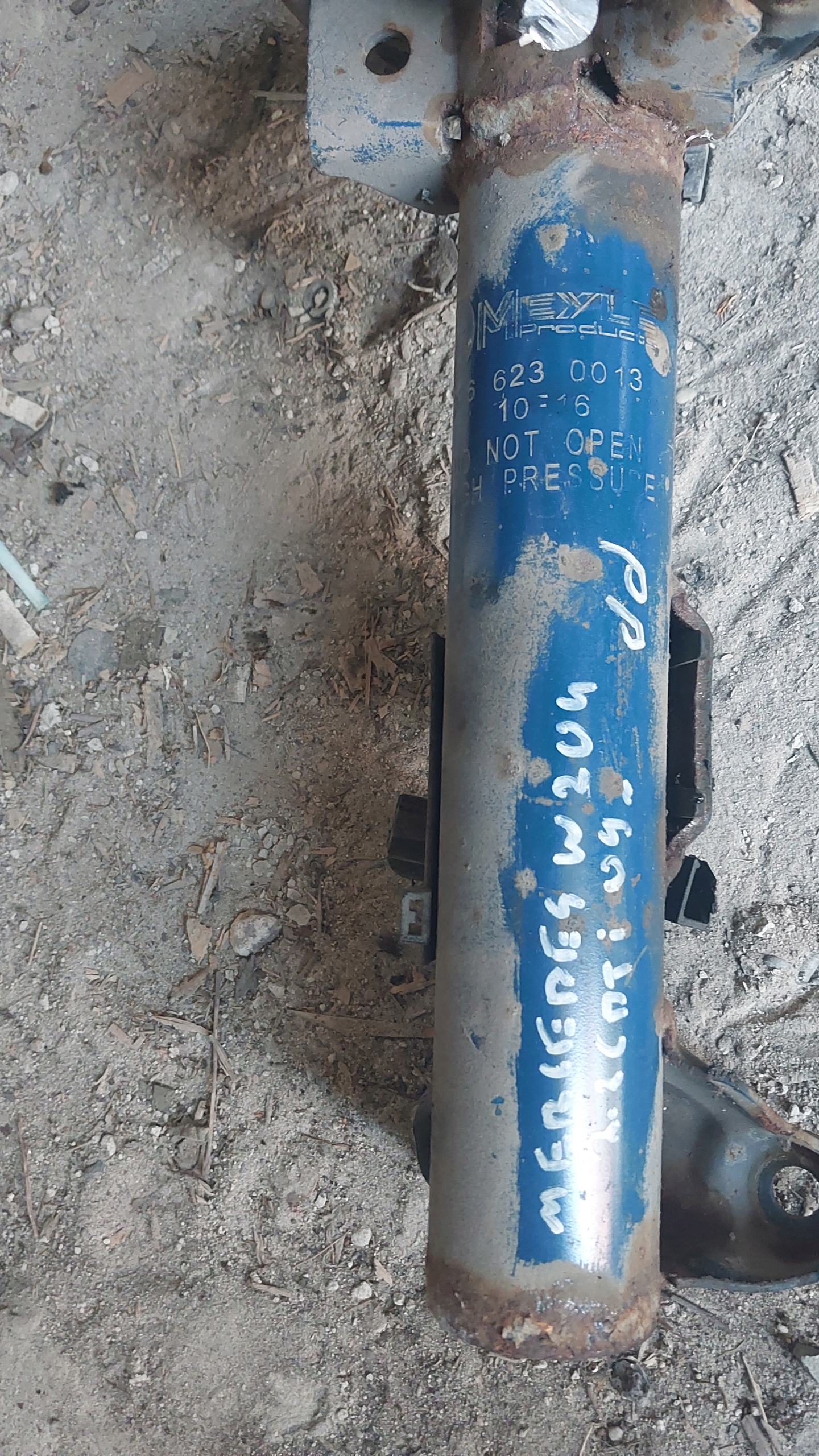 shock absorber right front MERCEDES C-KLASE W204 2.2 CDI 07-> R.