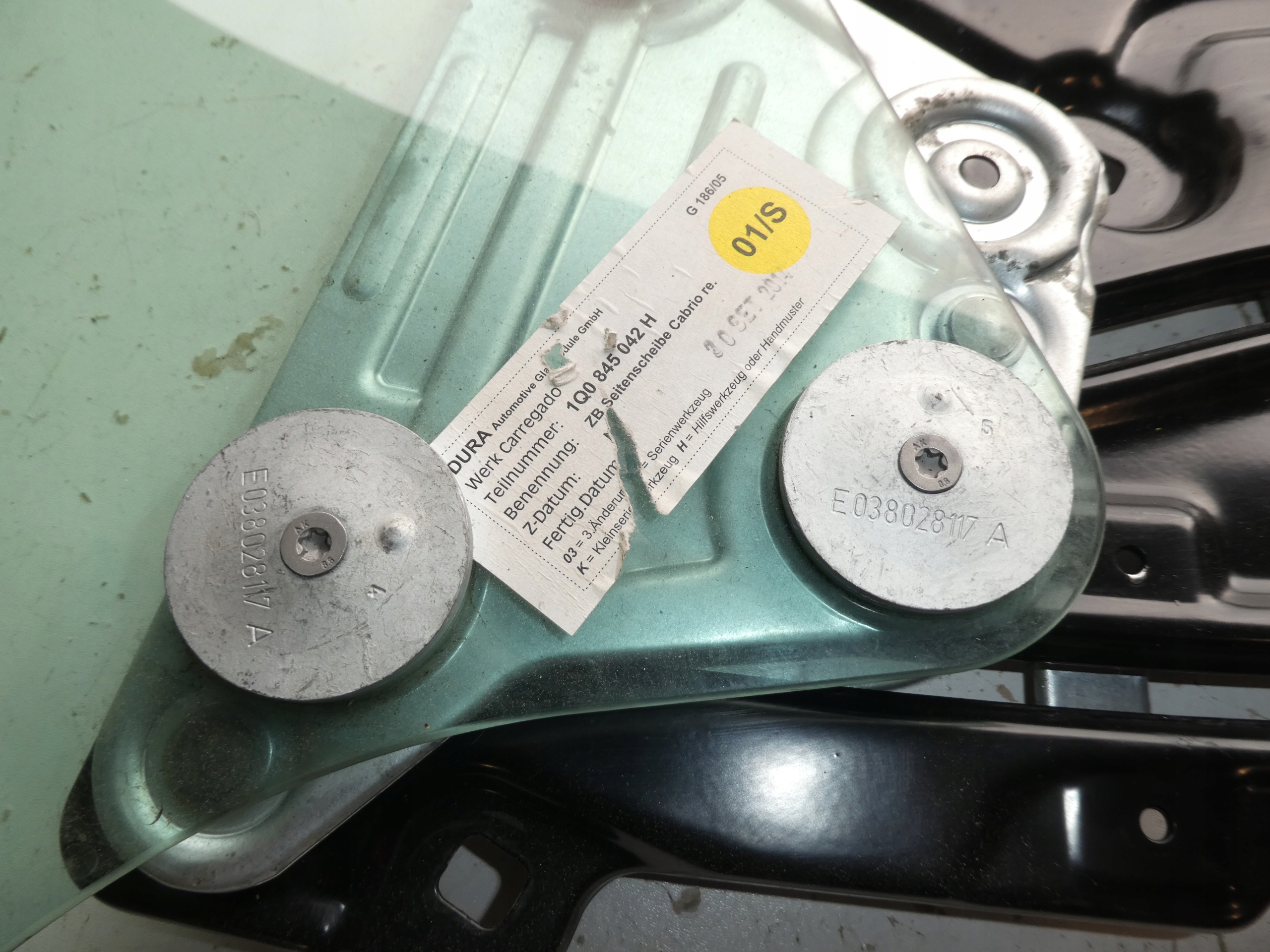 VW EOS window side right + mechanism 1Q0845042H