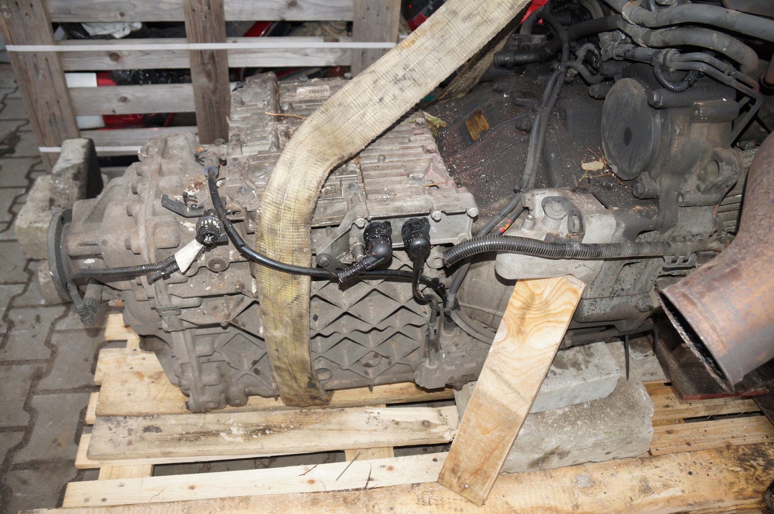 Getriebe und-SHIFT AT2412D RENAULT PREMIUM