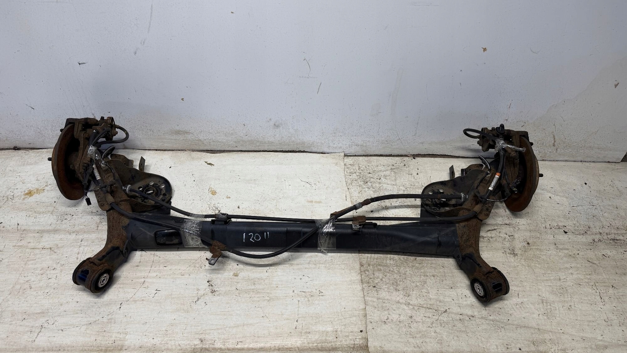 HYUNDAI I20 II Achsträger achse heck 14-19