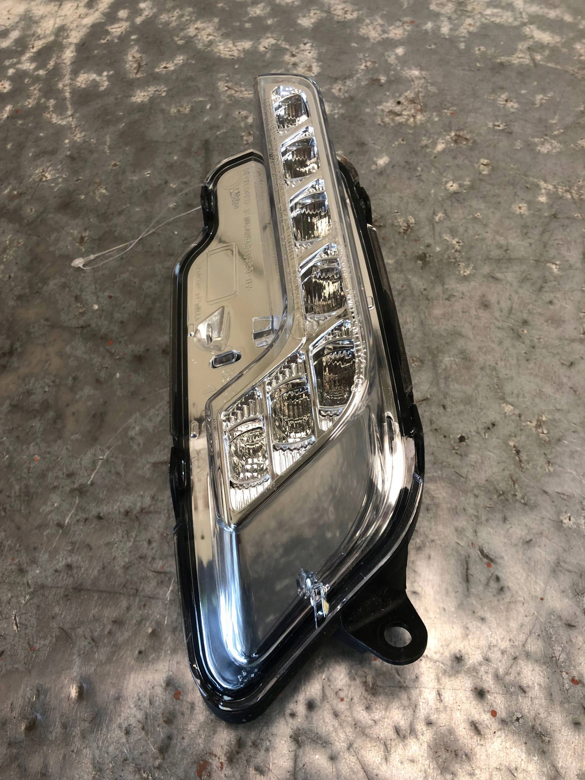 fog light left front MERCEDES W212 A2128200756