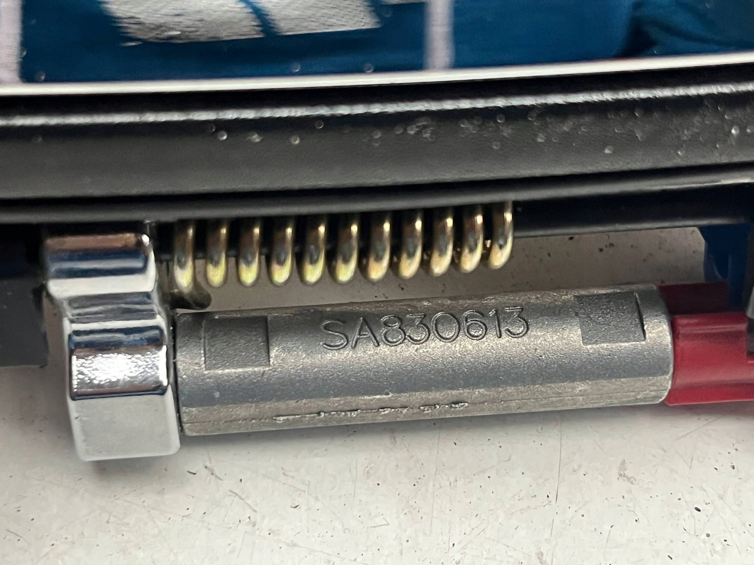 SA830613 handle right front Nissan Almera N16 !J