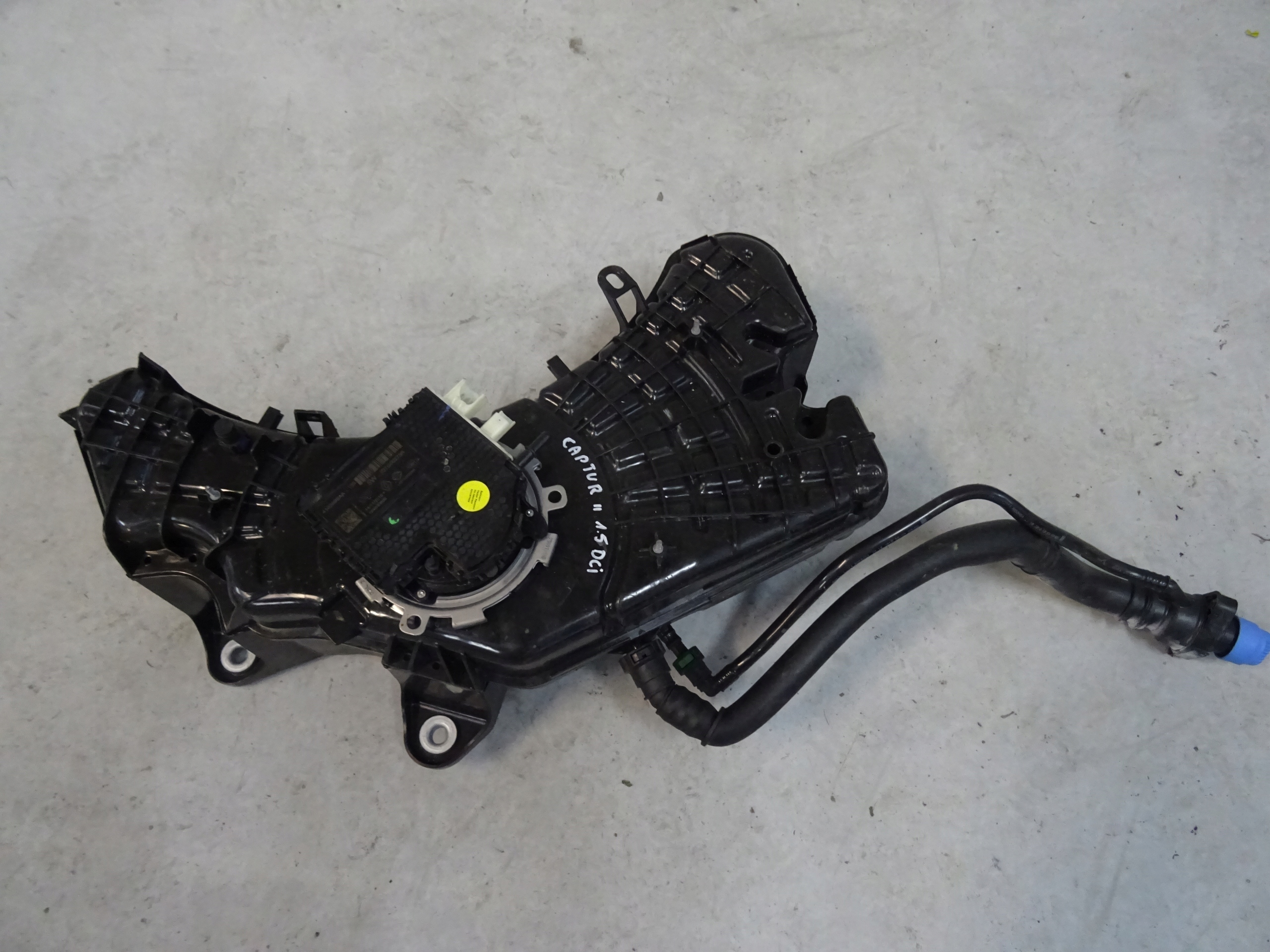 237G00275R - Бак насос AdBlue Renault Captur II