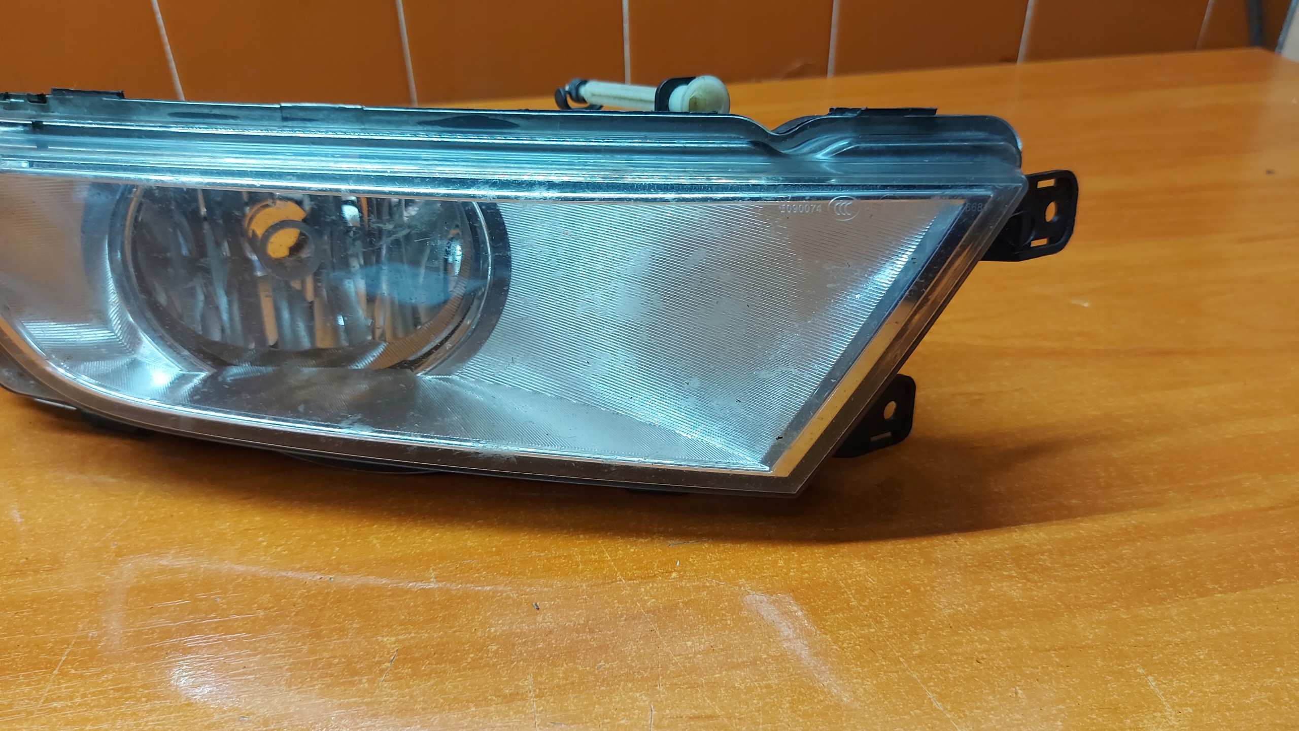 fog light right front SKODA OCTAVIA III 12