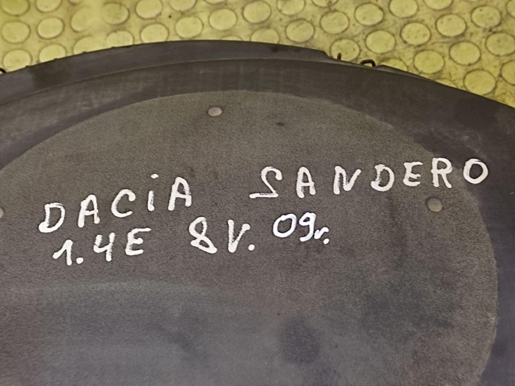 DACIA SANDERO 1.4 Gehäuse filter luft 1021446S01