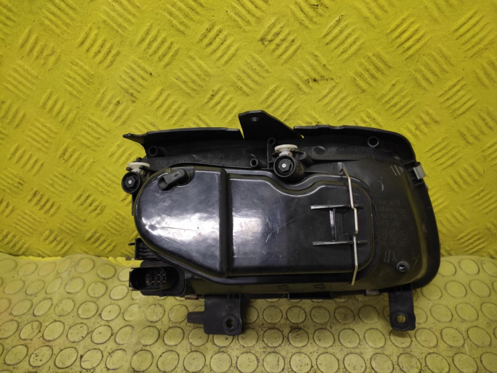 VW POLO III LIFT REFLEKTOR light left front