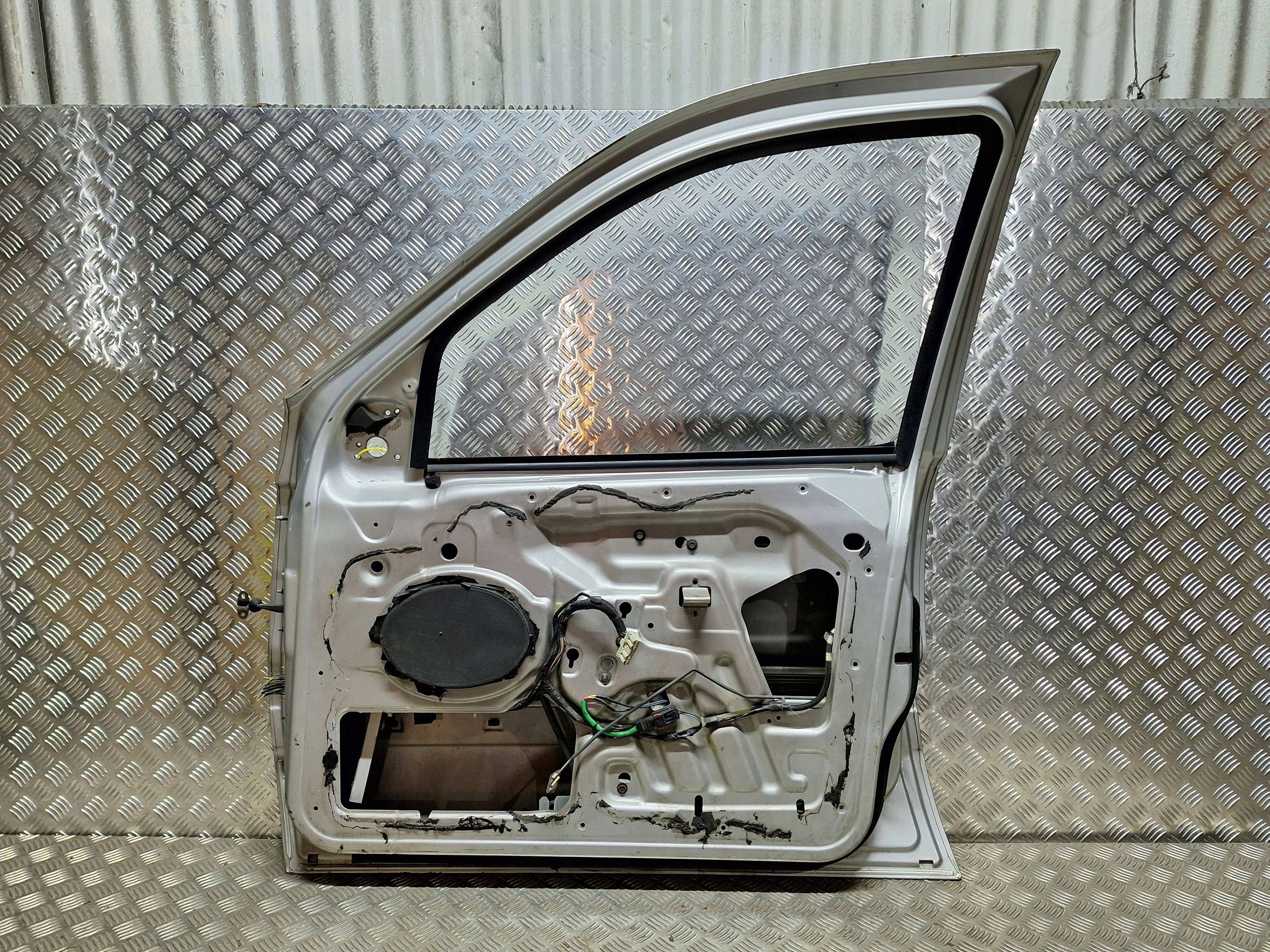 door right front JEEP GRAND CHEROKEE WJ 98-05 complete