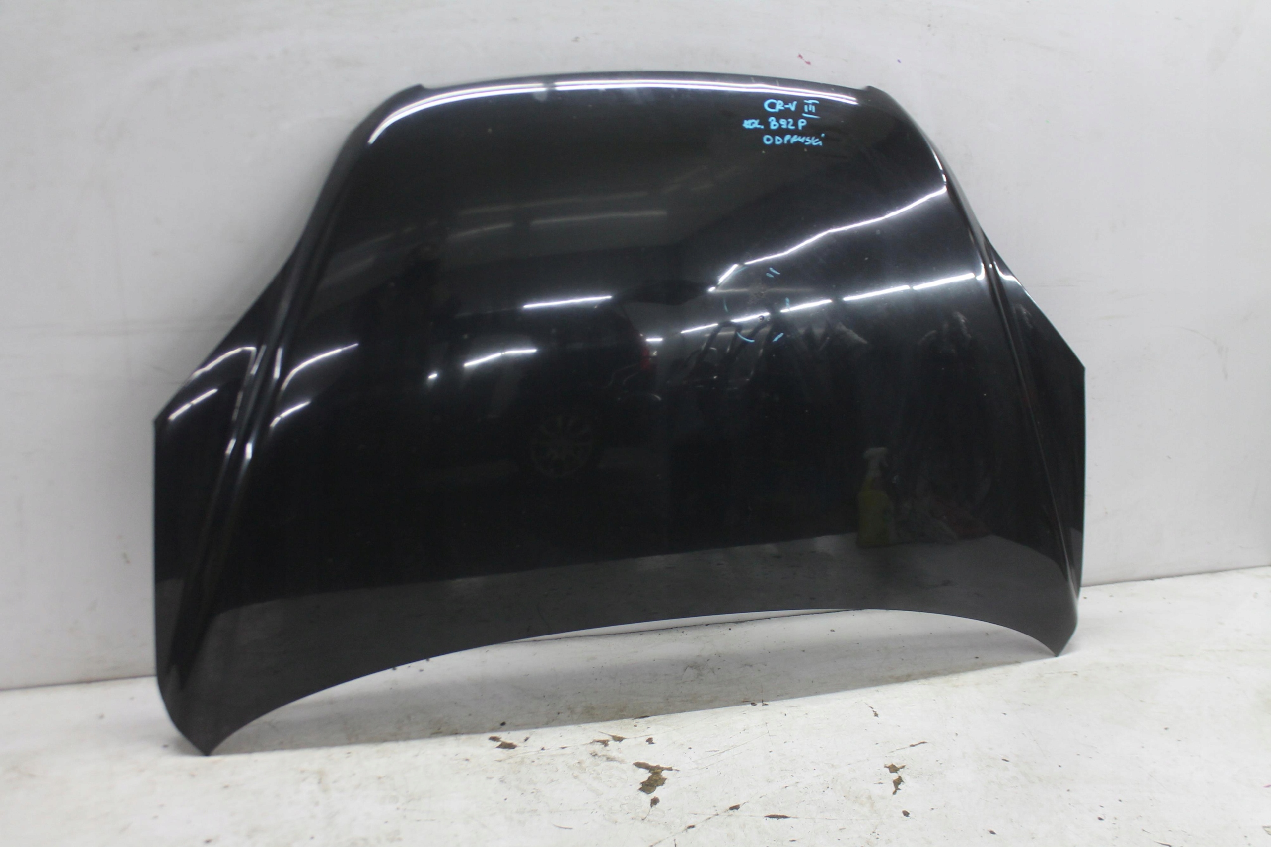 Capot HONDA CR-V III des roues. B92P 06-09