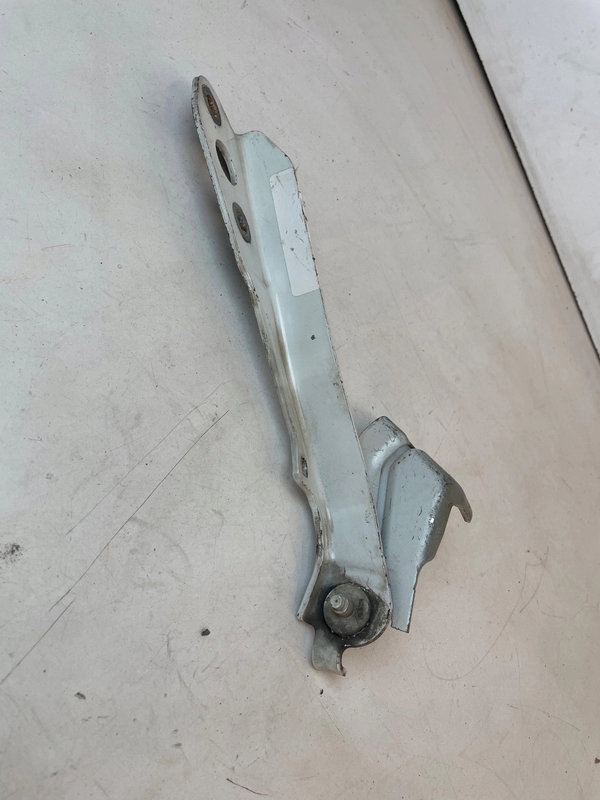 hinge bonnets front front left Renault Master III