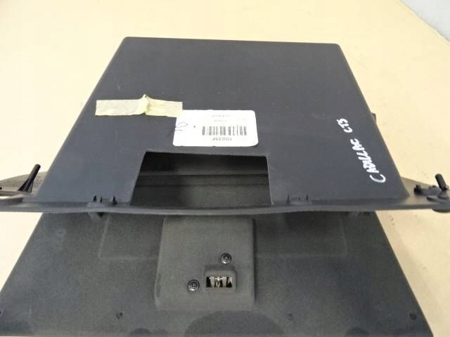 бардачок пассажира Cadillac CTS NR584