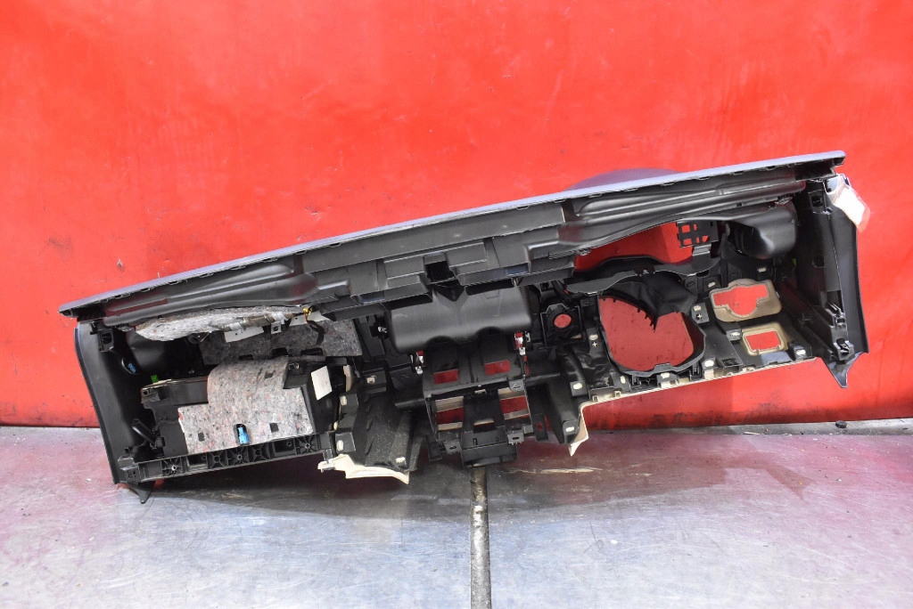 dashboard instrument panel console cockpit airbag EU MERCEDES CLA C117 AMG 13-16